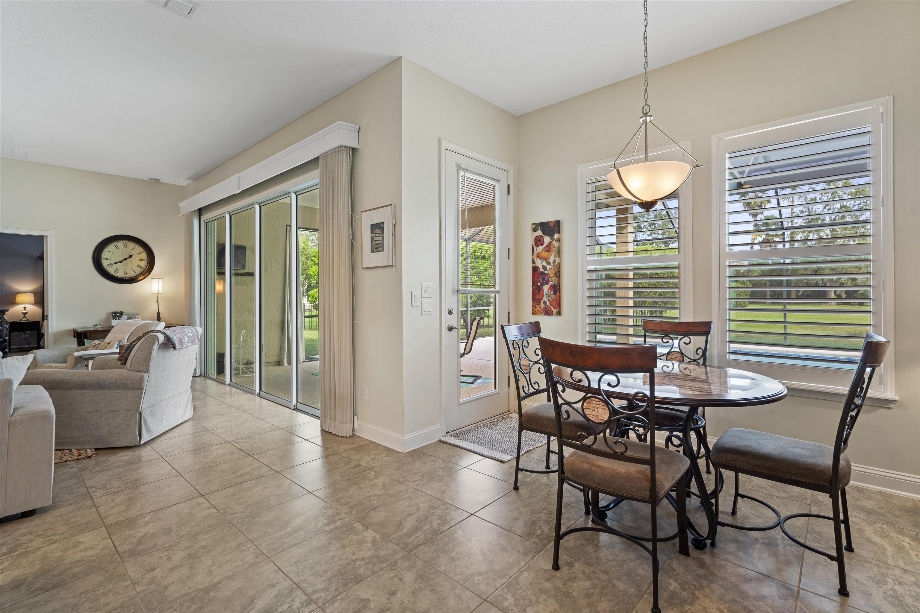 225 Moses Creek Blvd