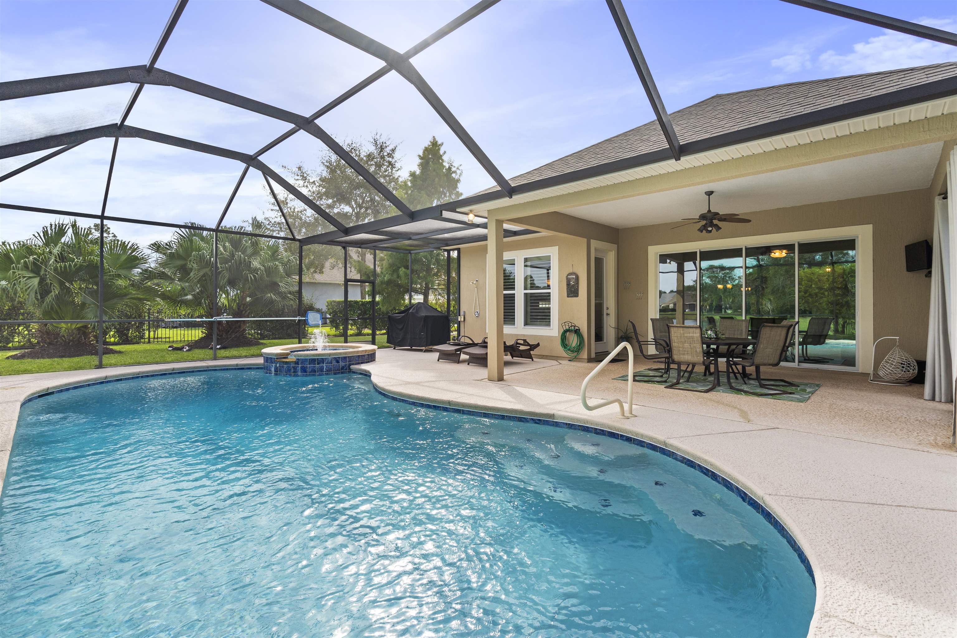 225 Moses Creek Blvd