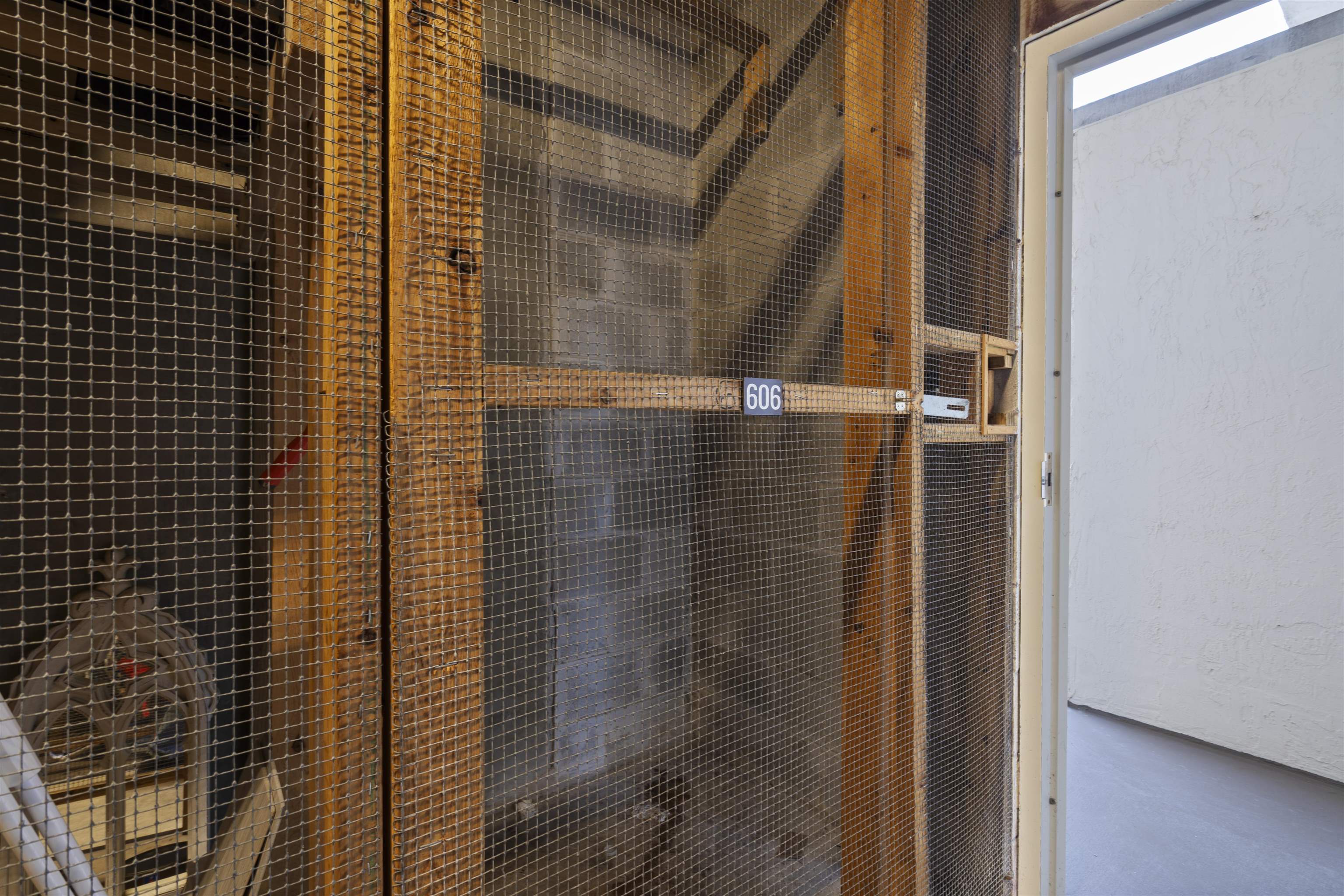 8050 A1A S Unit: 606