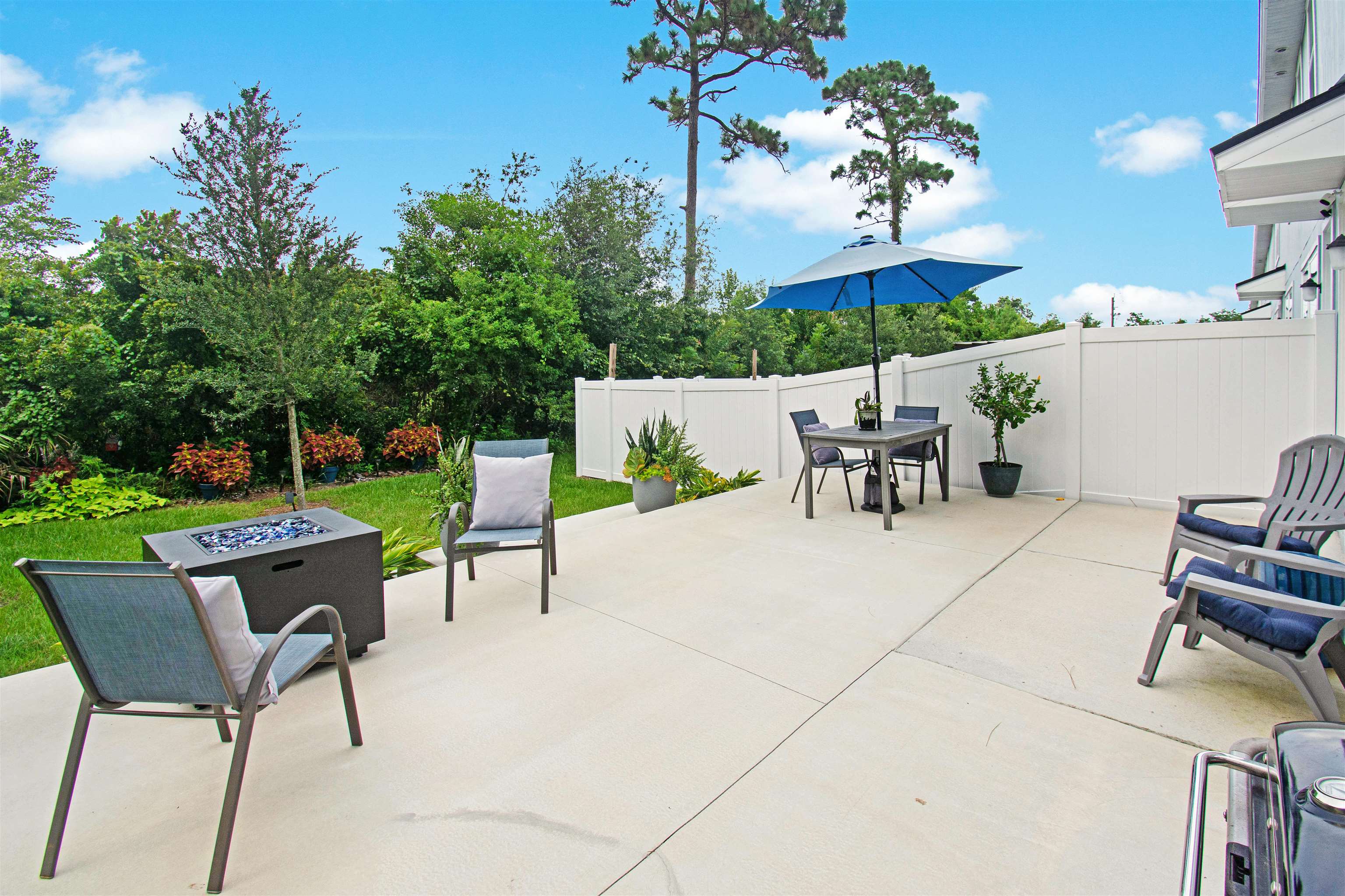 72 Grand Park Ridge Ln