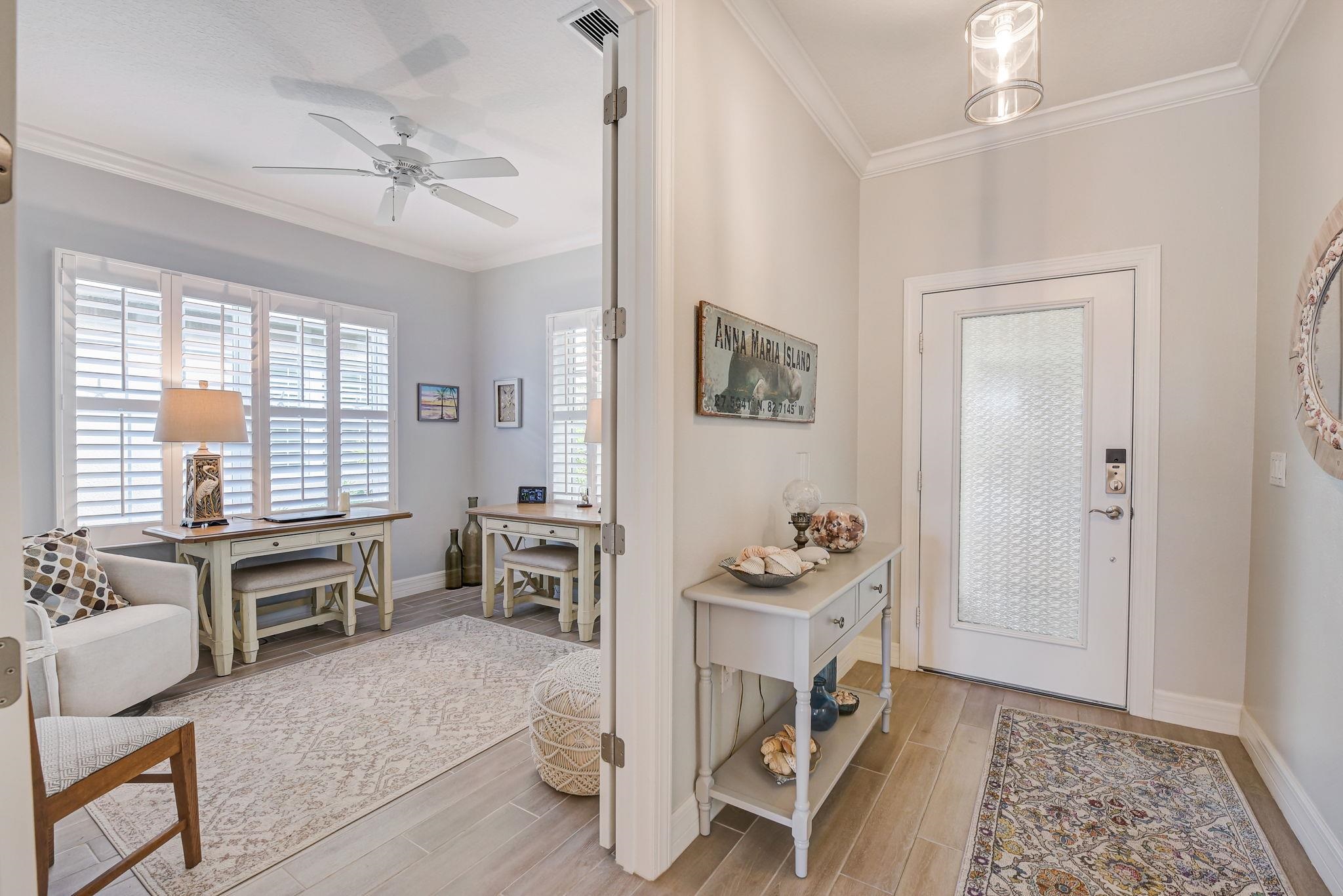 1604 Calle Grand Street