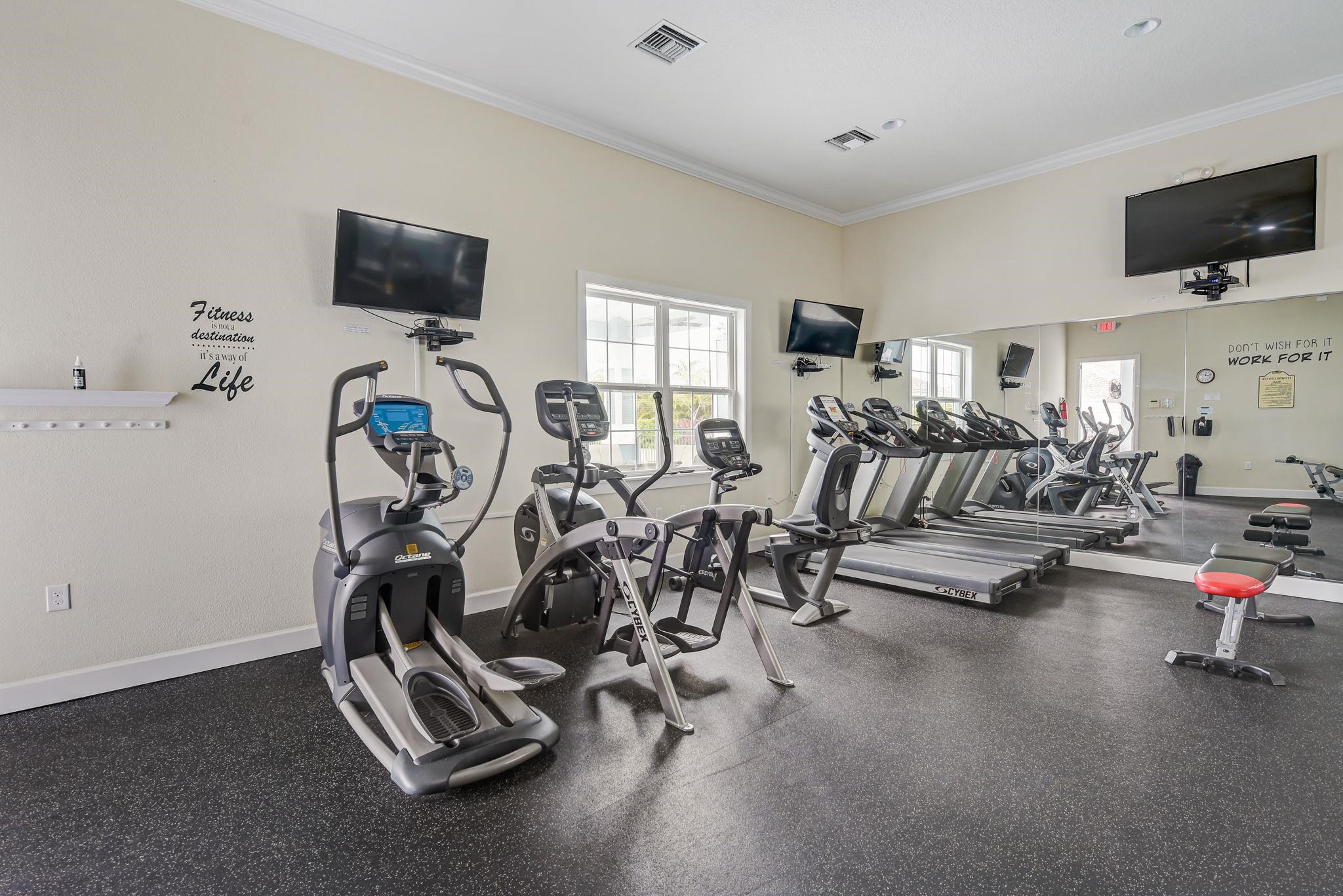 1604 Calle Grand Street