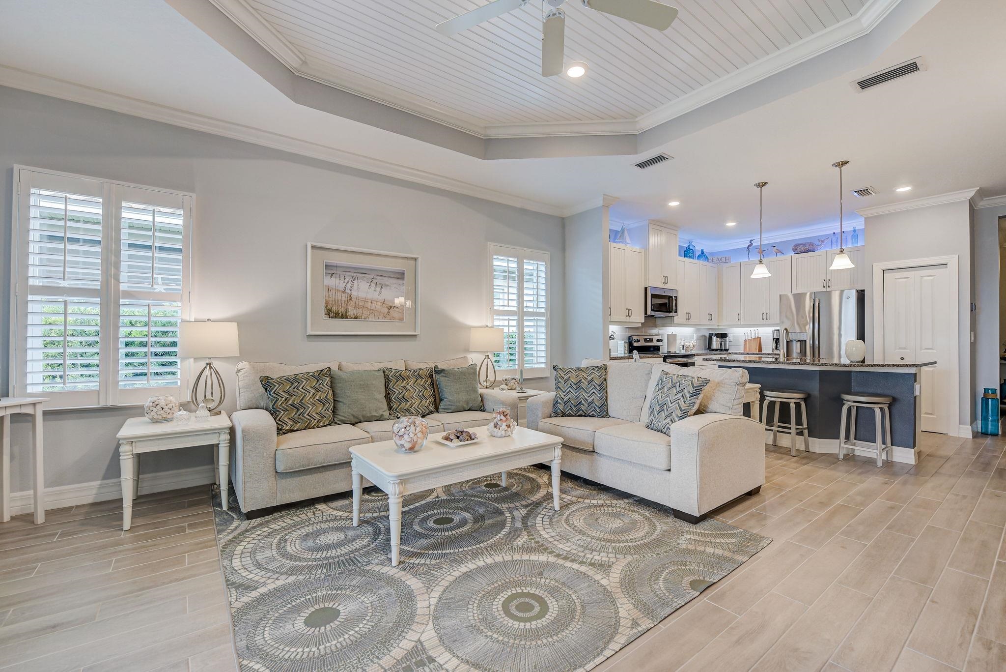 1604 Calle Grand Street