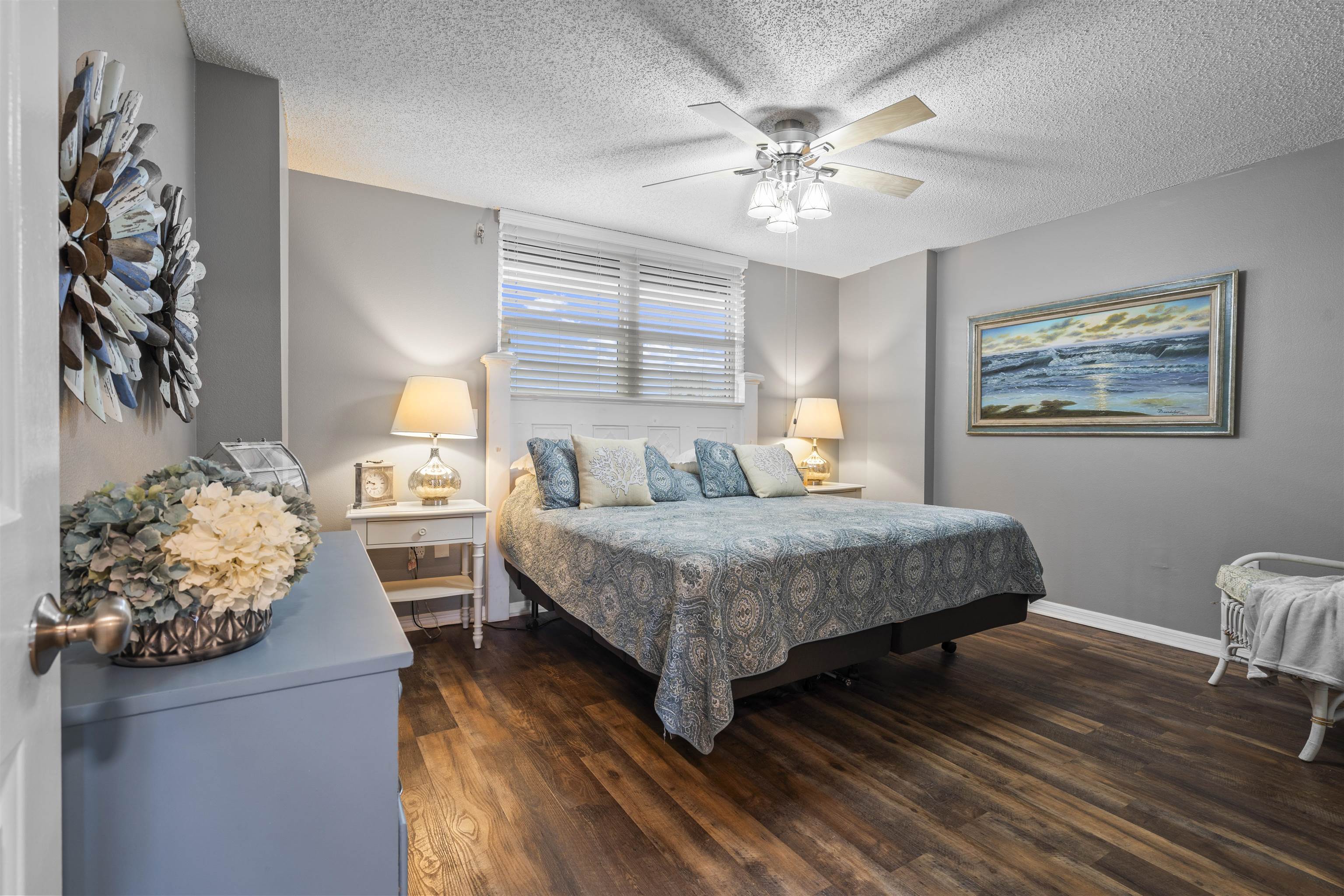 8050 S A1A Unit: 107