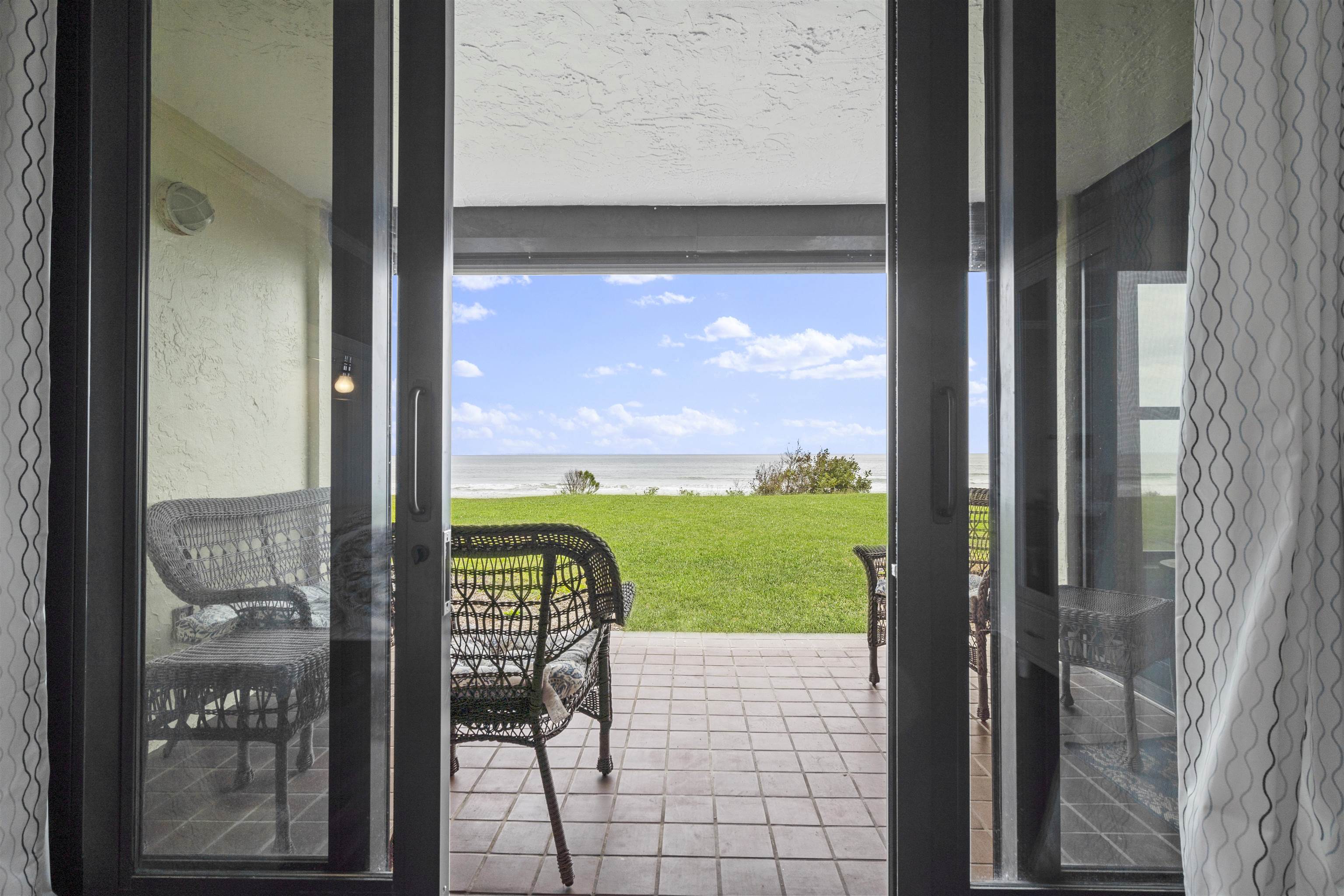 8050 S A1A Unit: 107