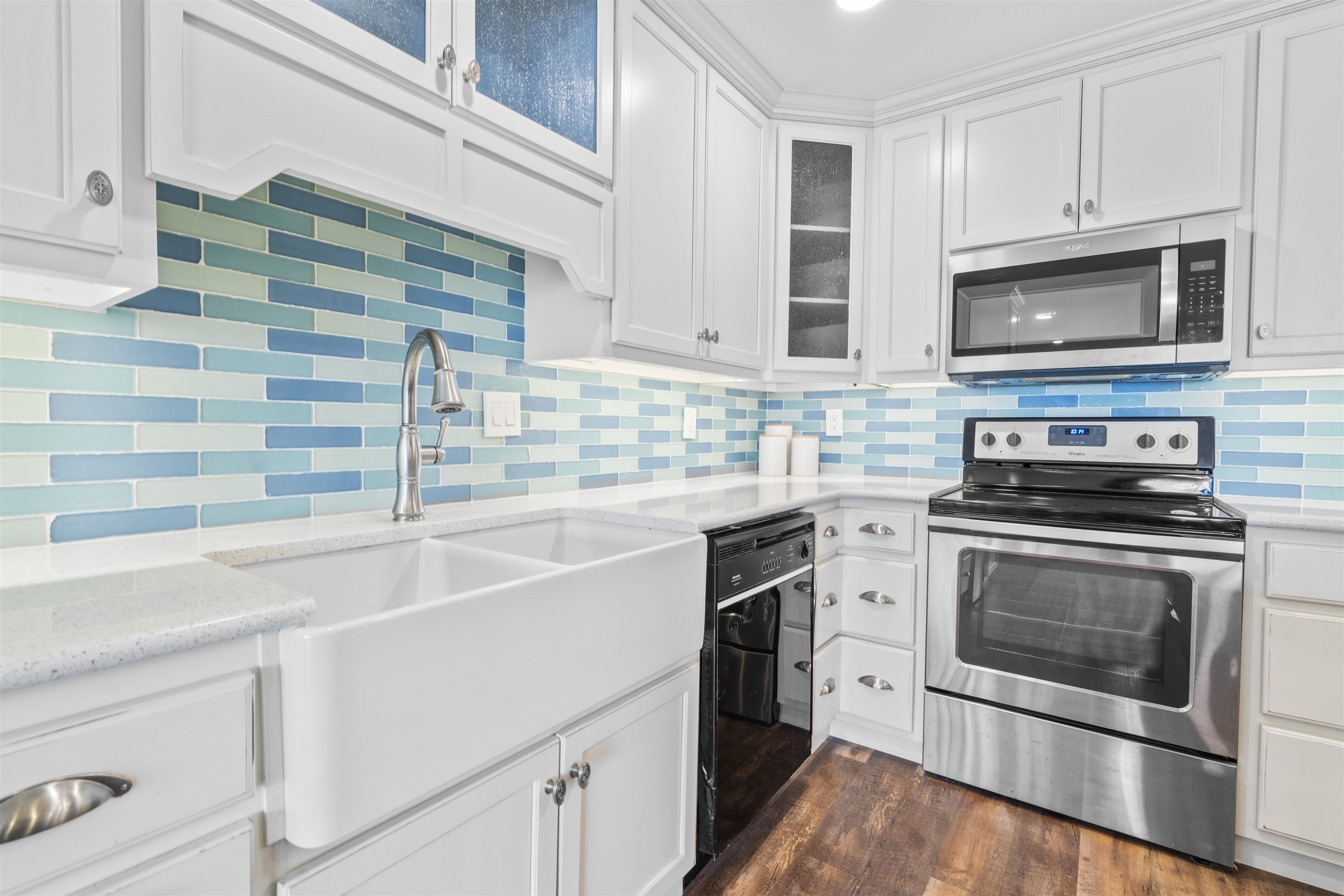 8050 S A1A Unit: 107