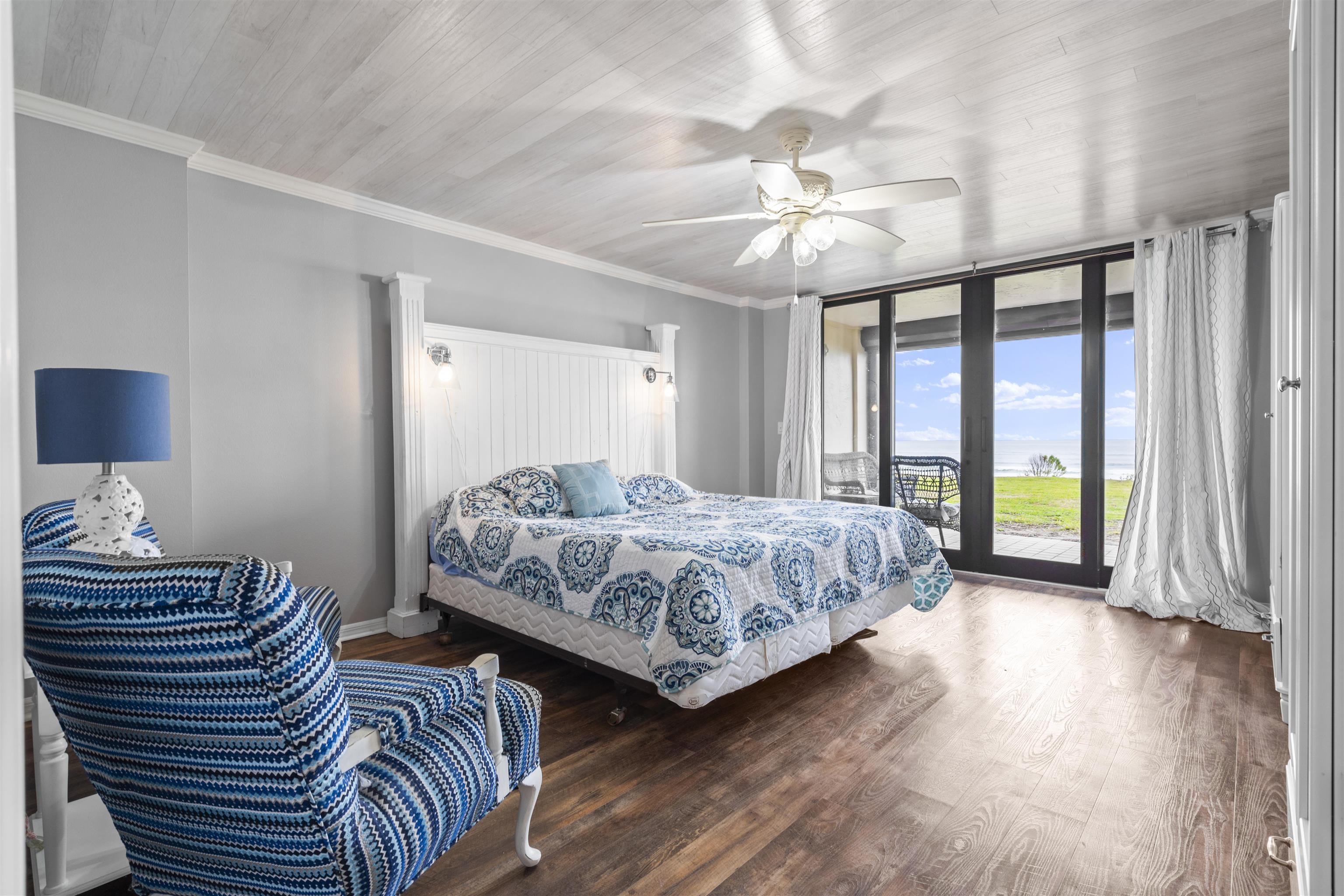 8050 S A1A Unit: 107