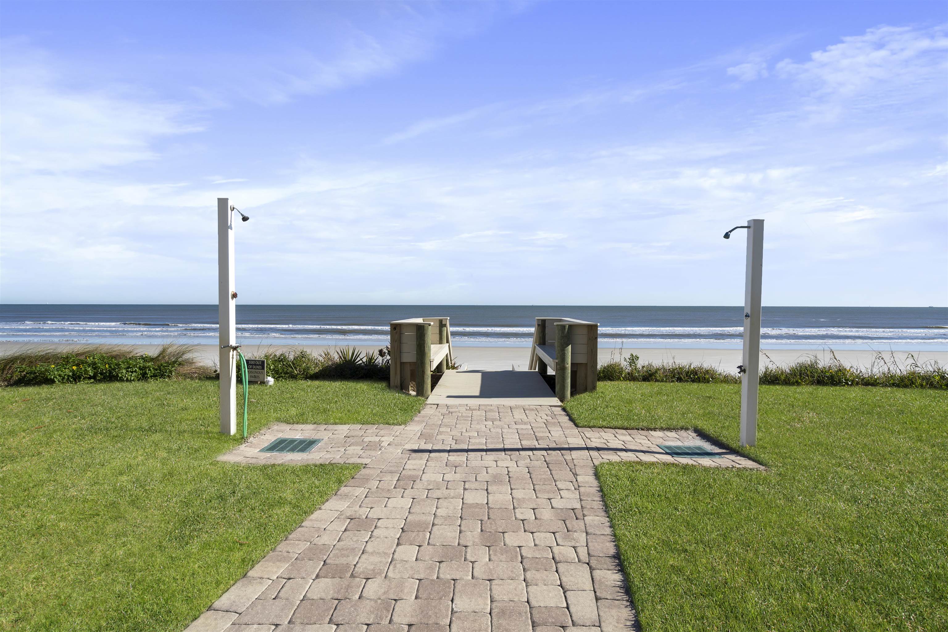 8050 S A1A Unit: 107