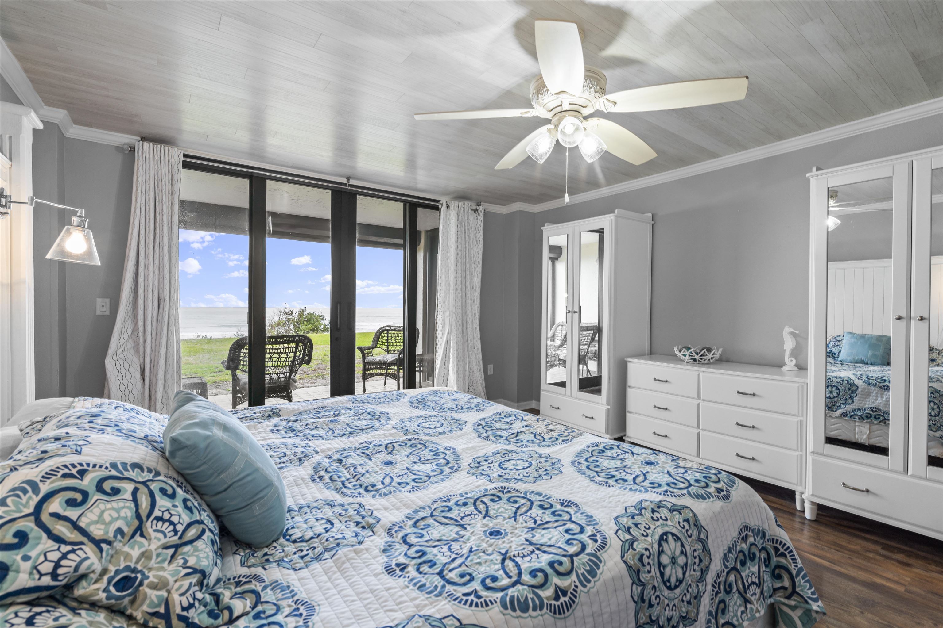 8050 S A1A Unit: 107