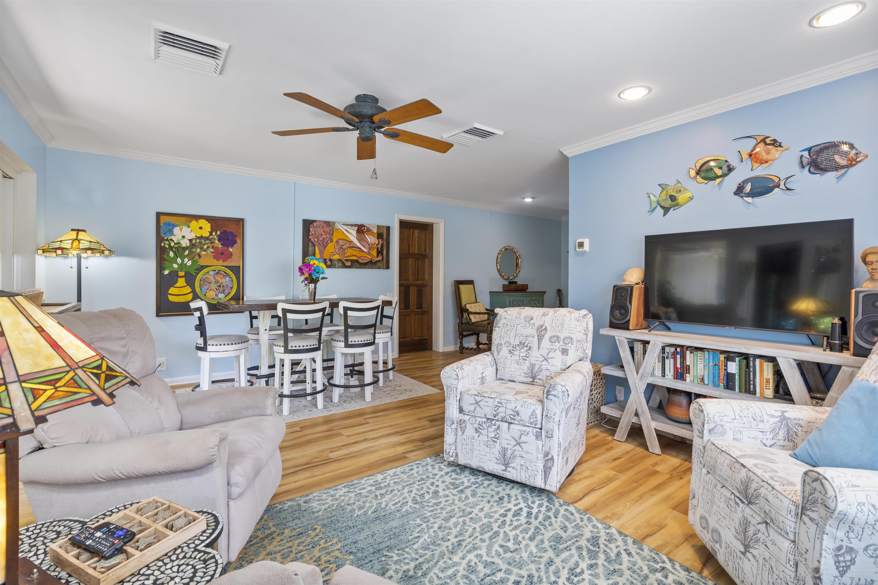 18 N Saint Augustine Boulevard Unit: 3