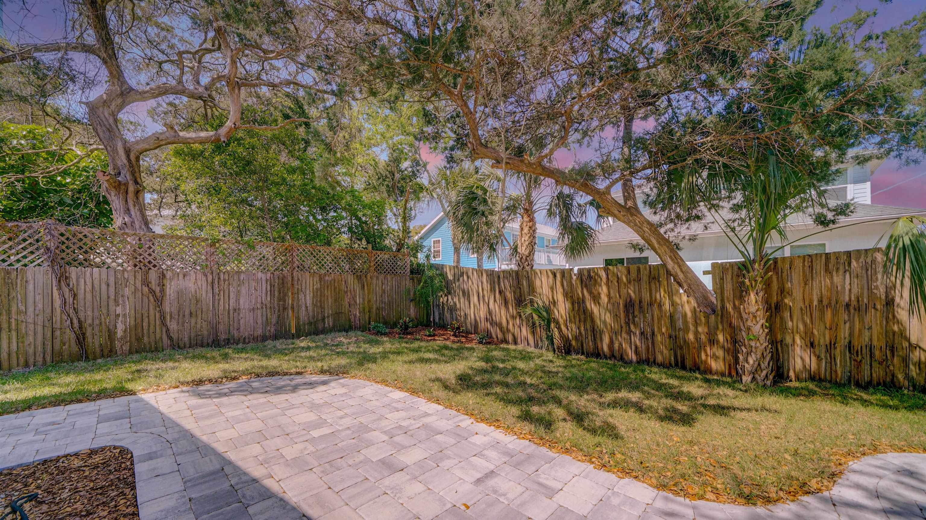 214 10th Street