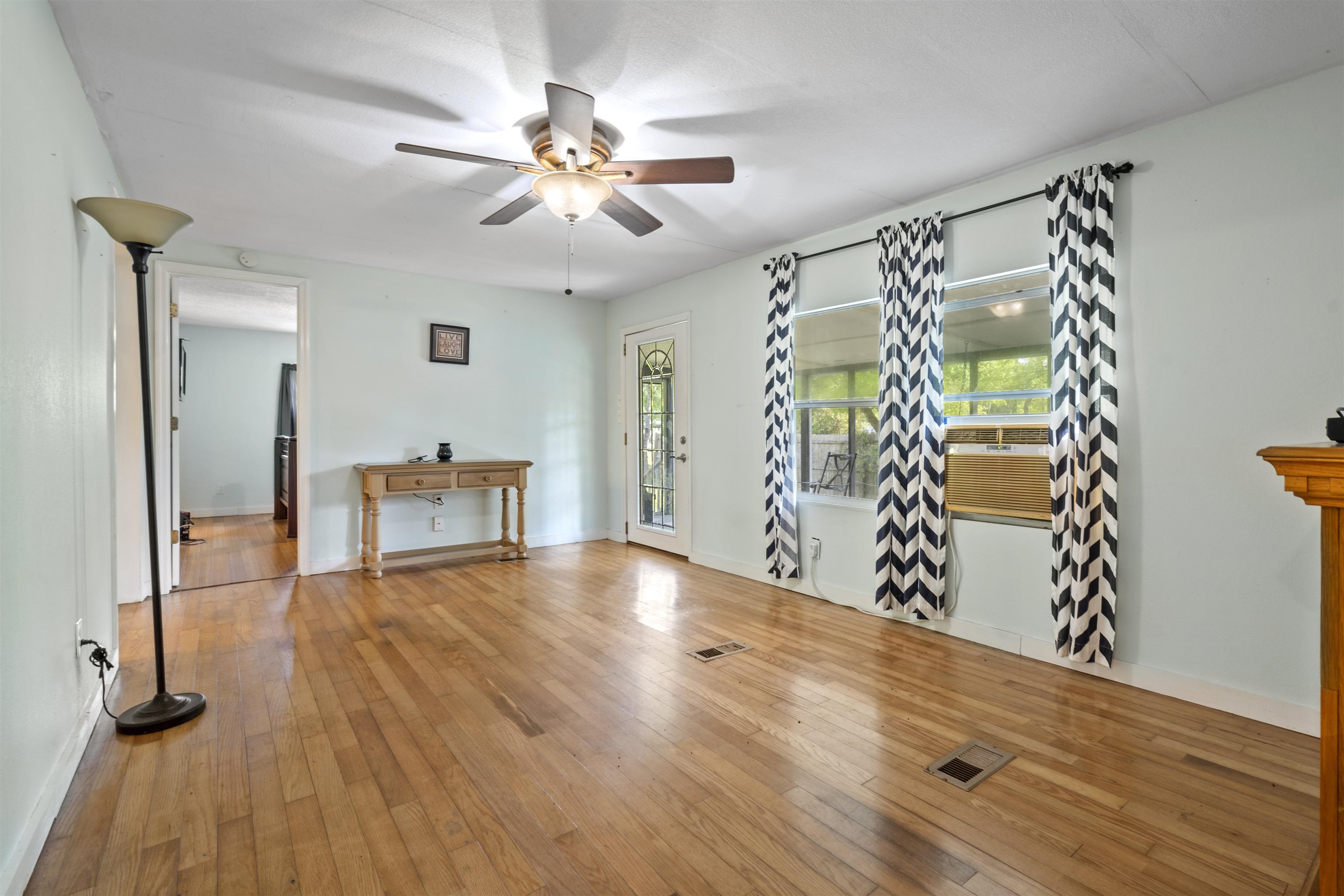 6949 County Road 208