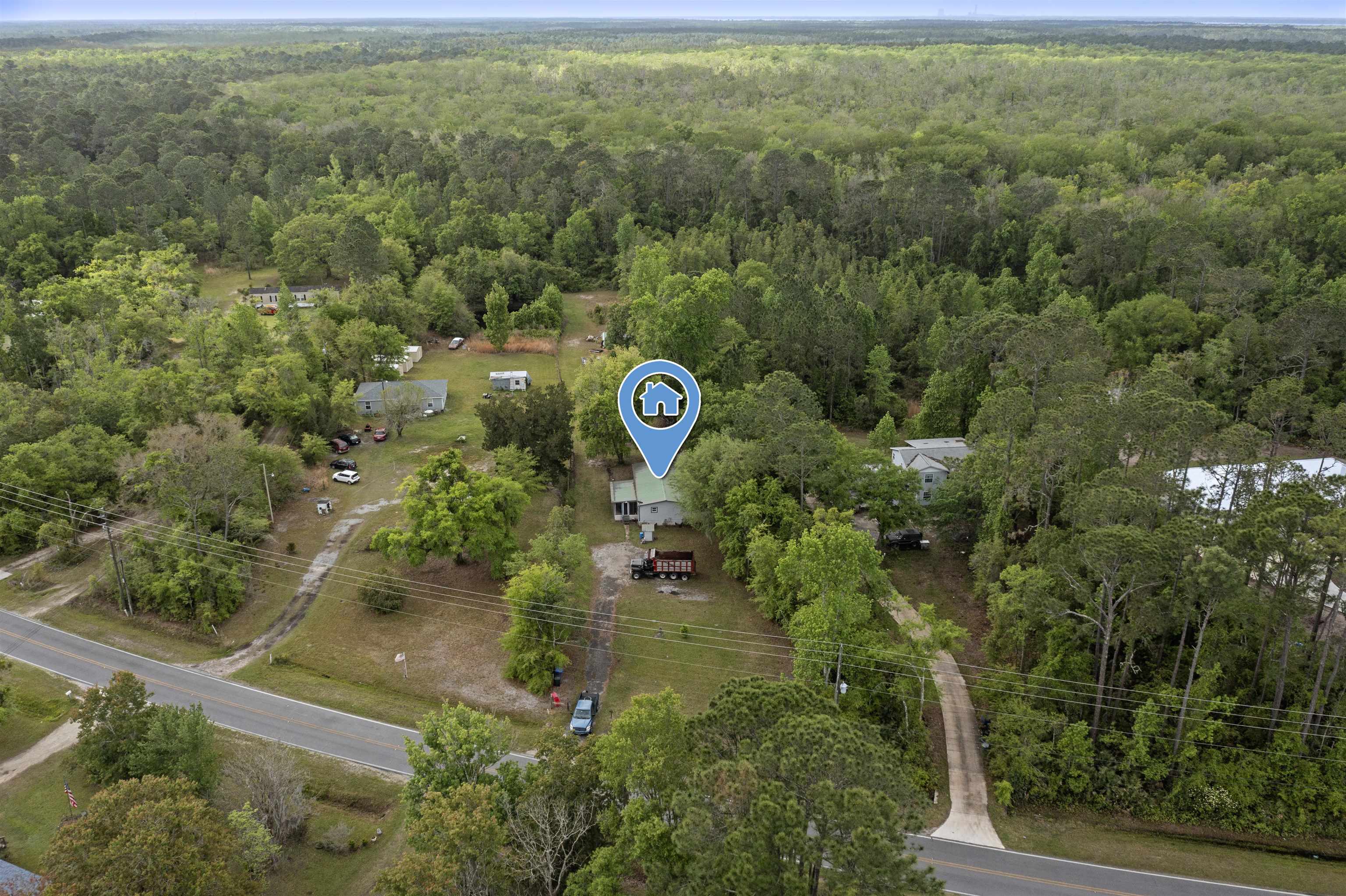 6949 County Road 208