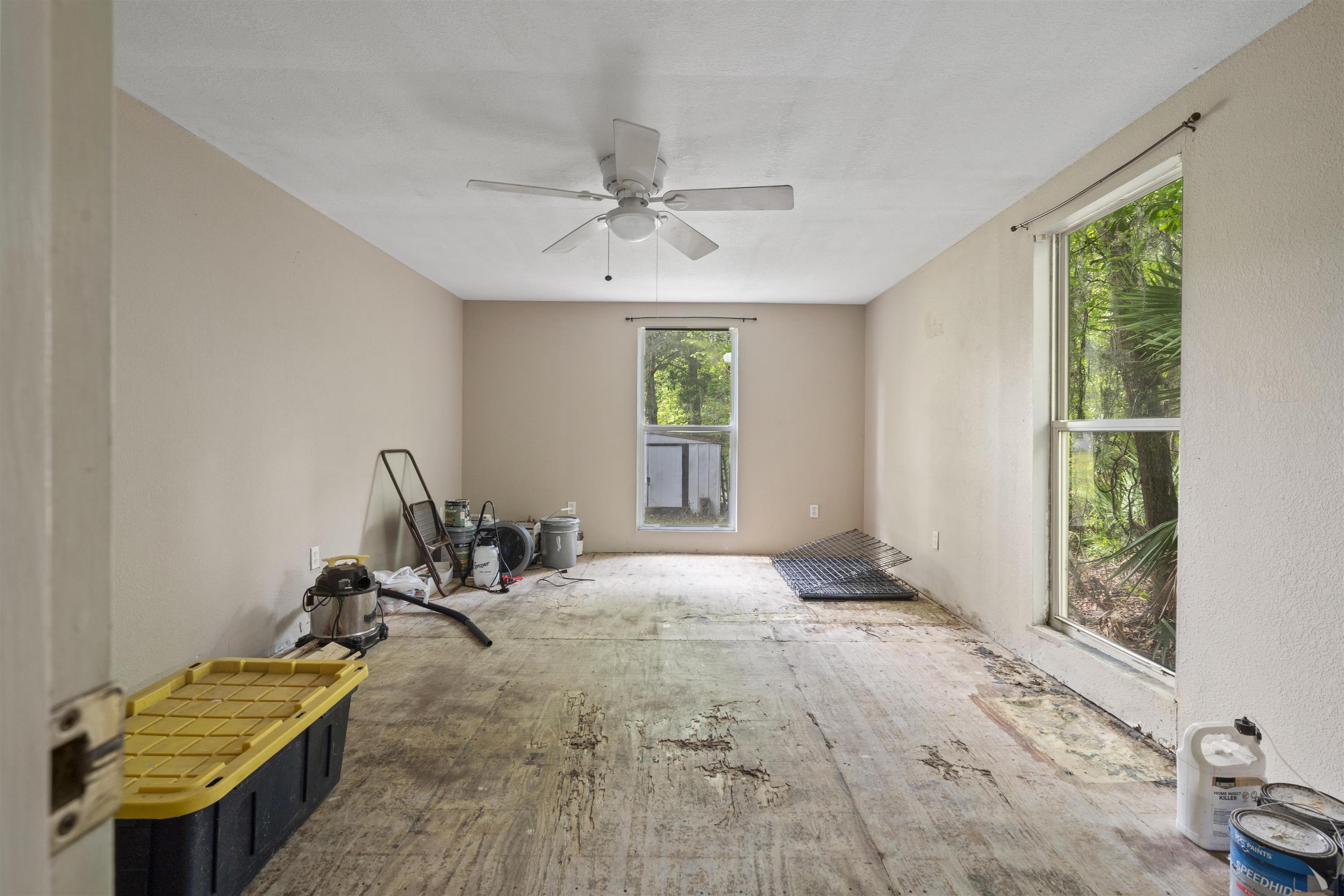 6949 County Road 208