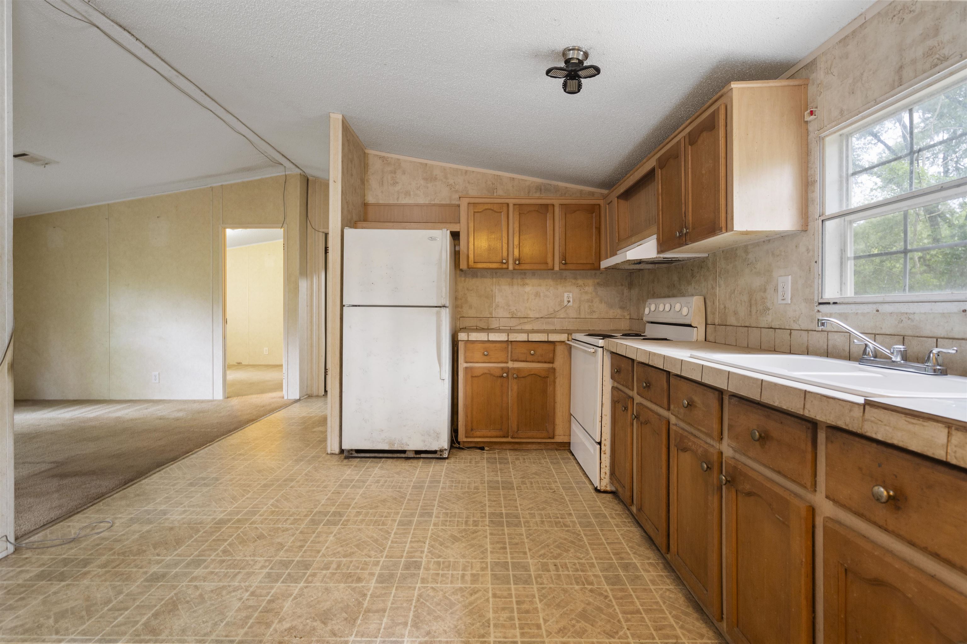 4860 Flagler Estates Blvd