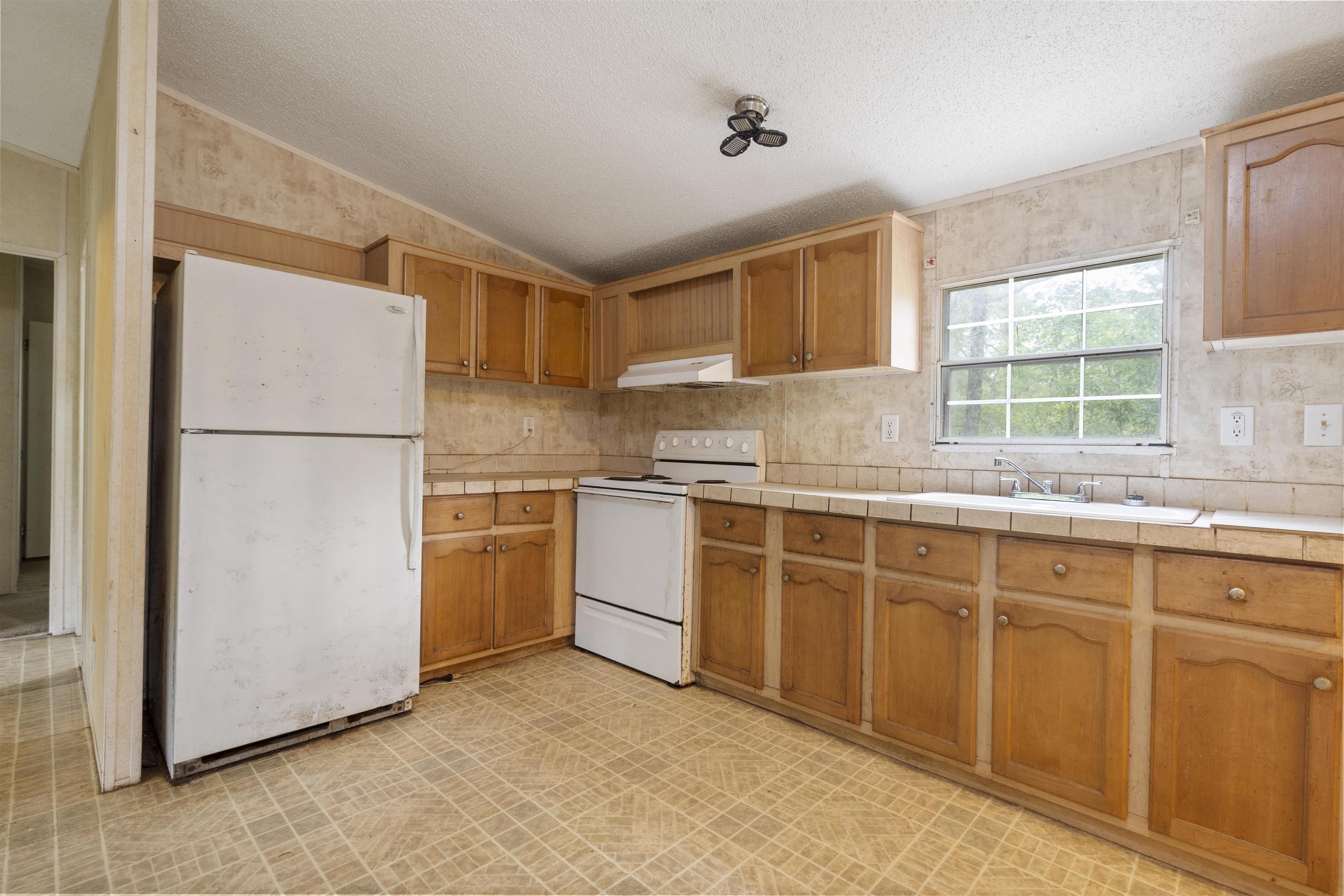 4860 Flagler Estates Blvd