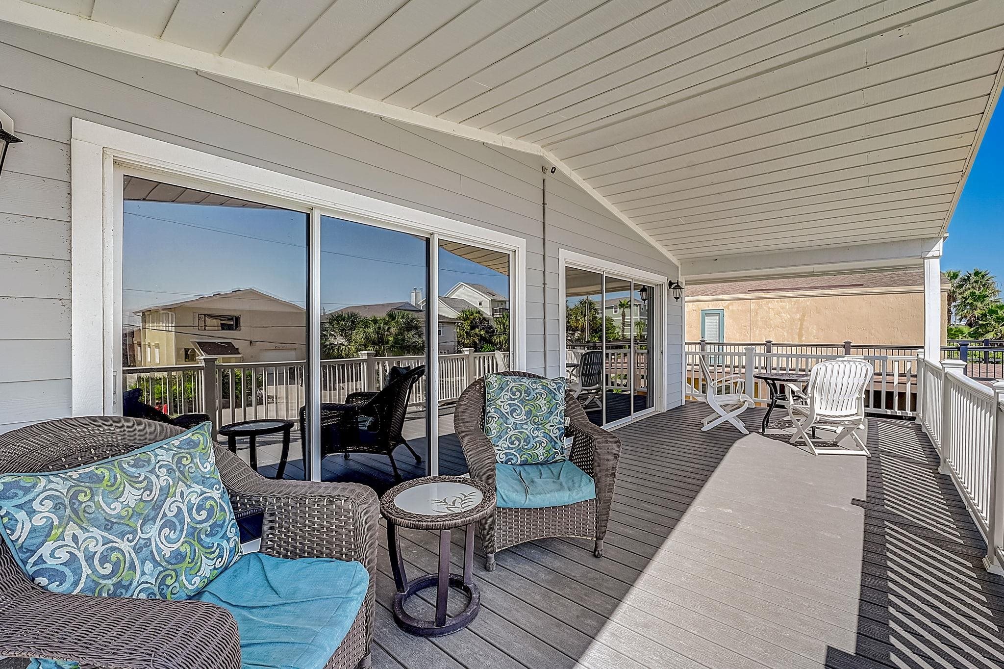 5587 Pelican Way