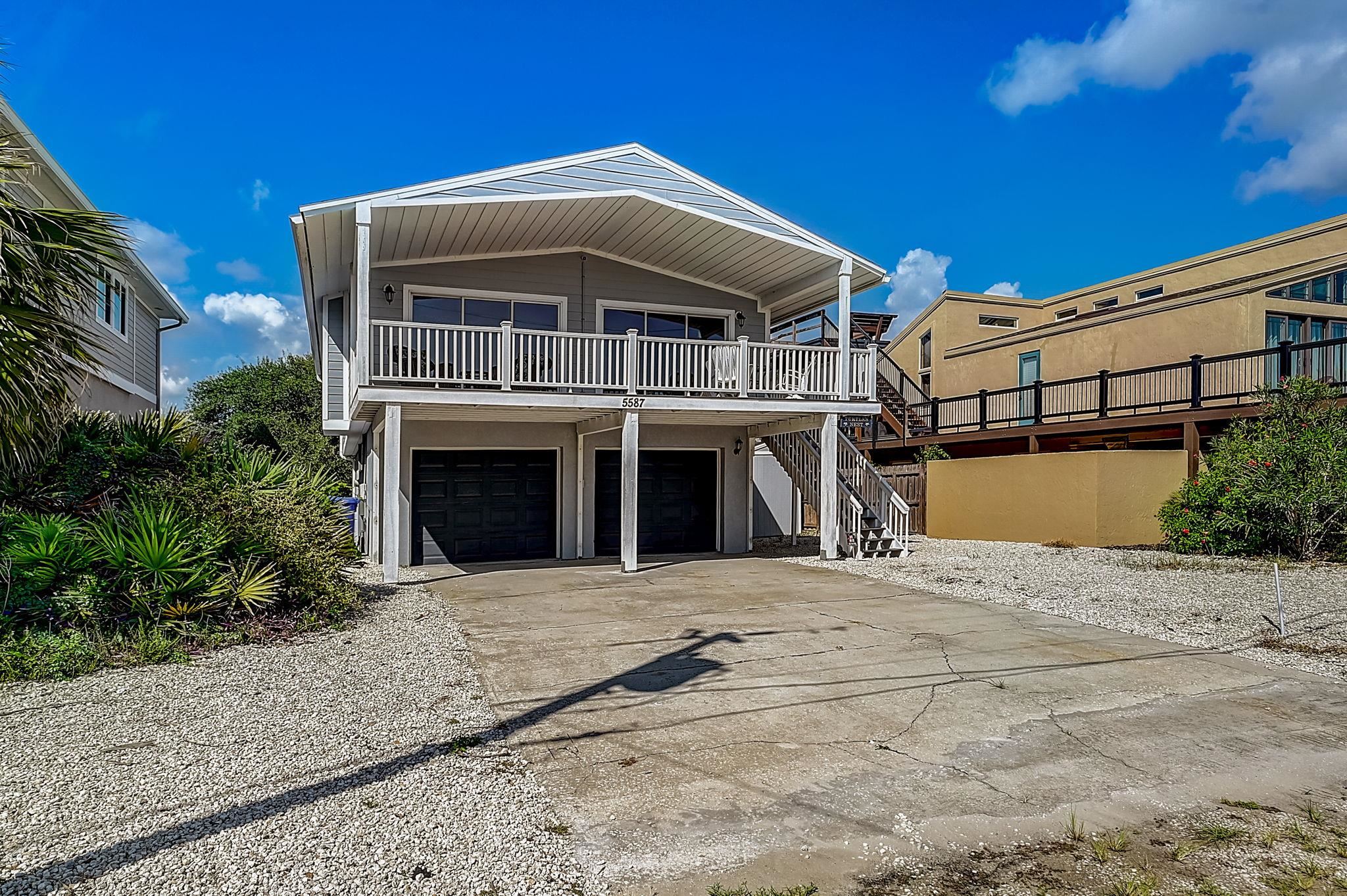5587 Pelican Way