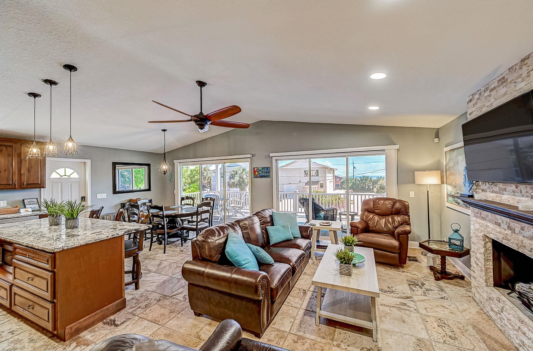 5587 Pelican Way