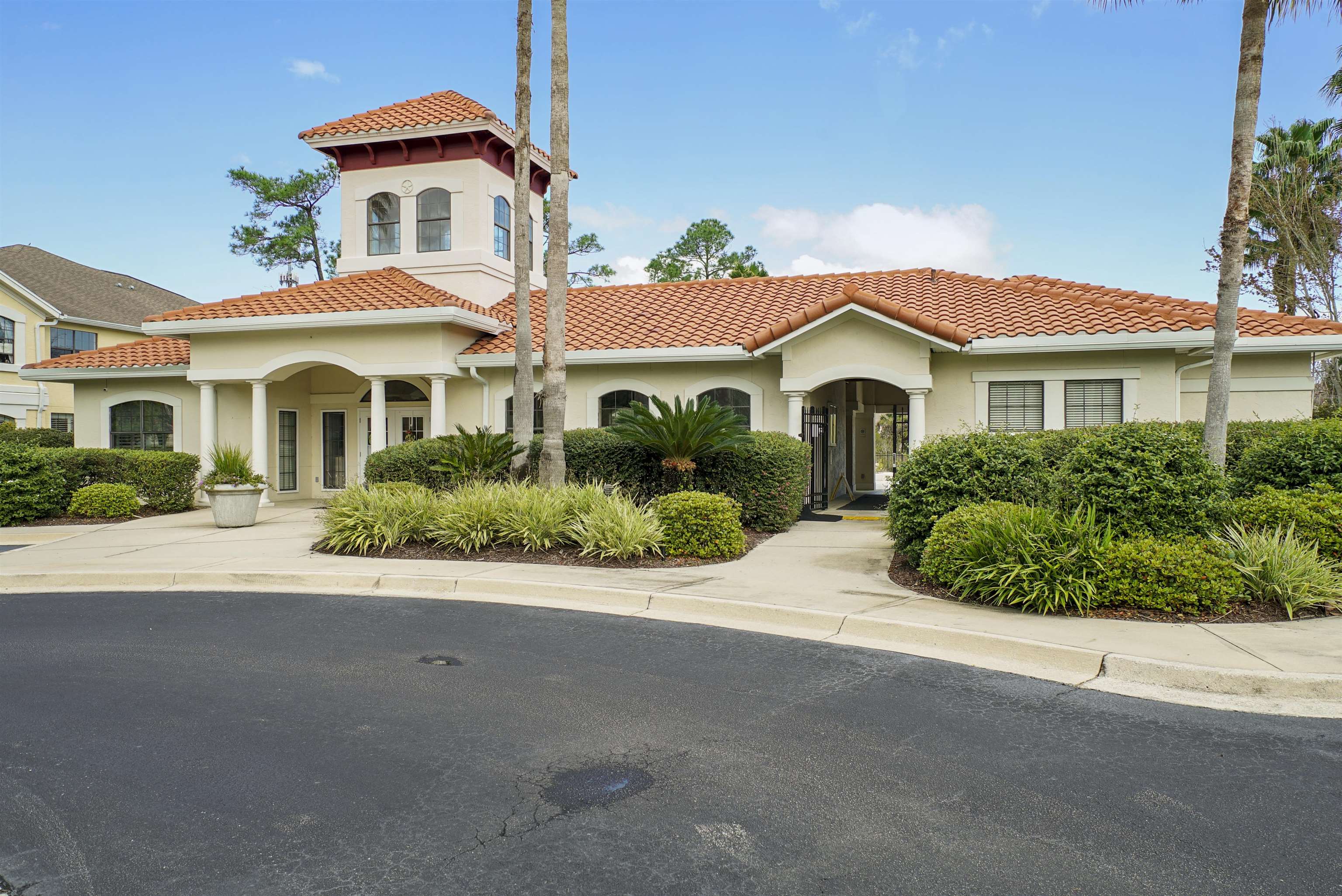 3015 Aqua Vista Ln Unit: 113