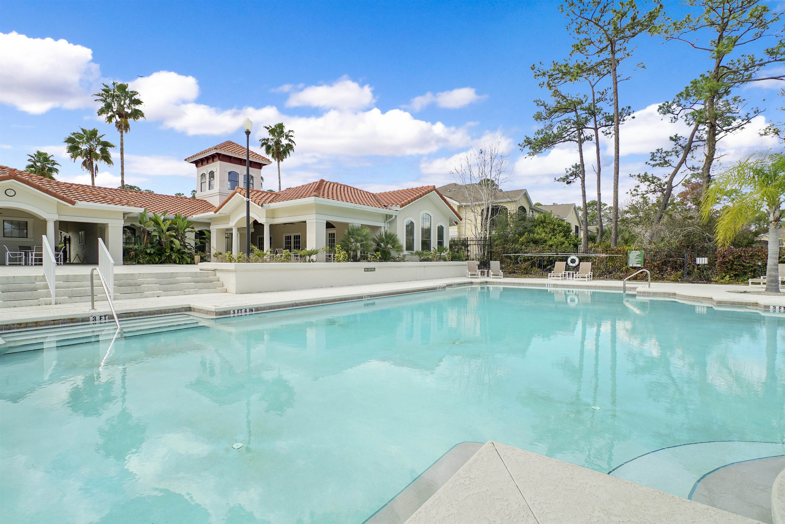 3015 Aqua Vista Ln Unit: 113