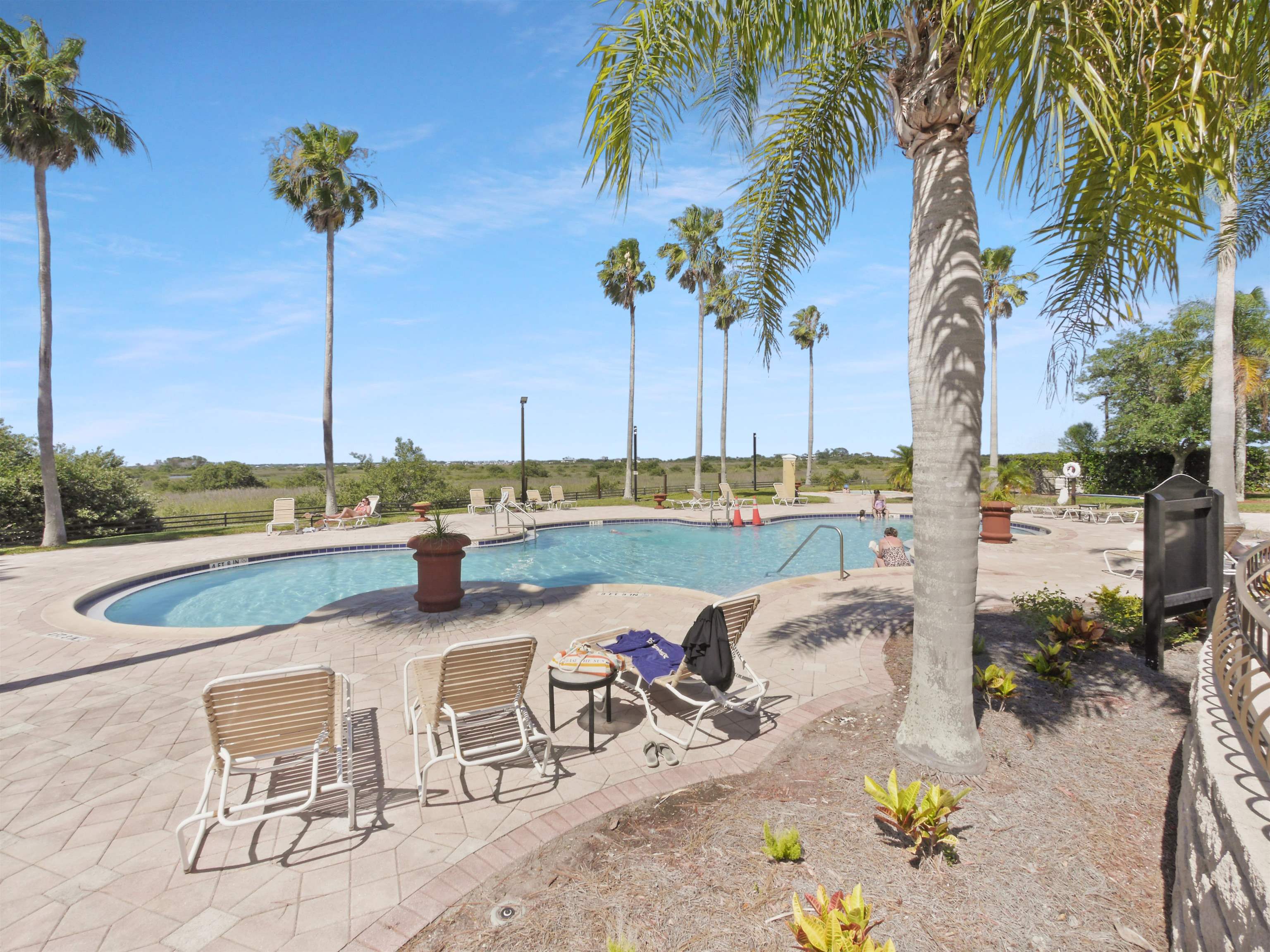 3015 Aqua Vista Ln Unit: 113