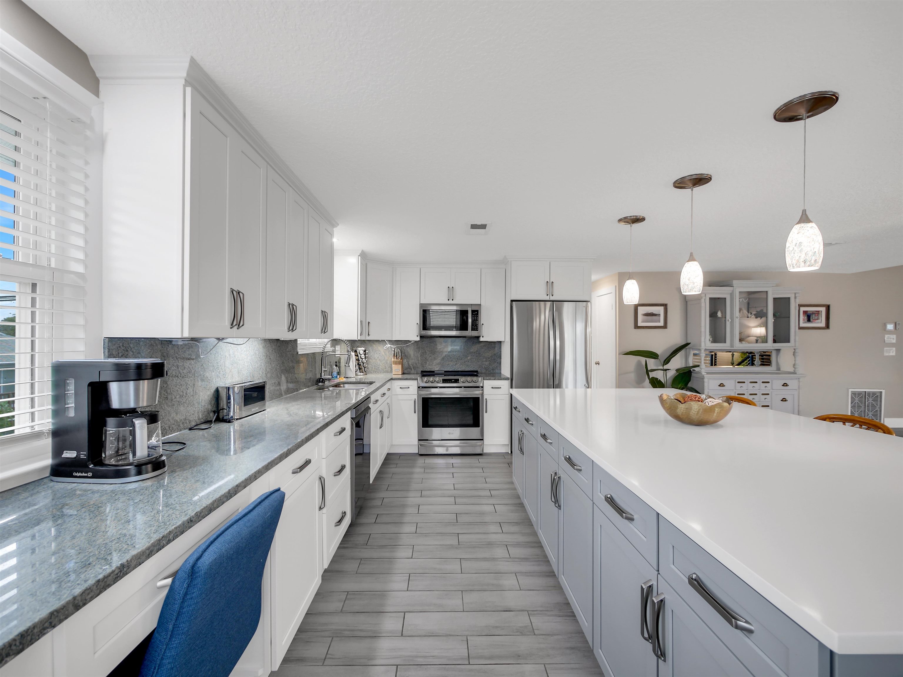5499 Pelican Way