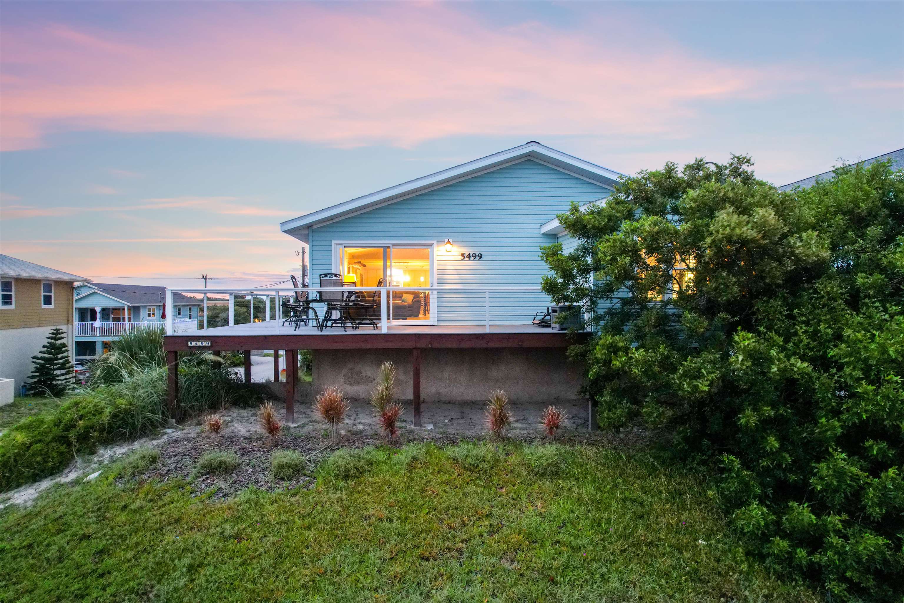 5499 Pelican Way