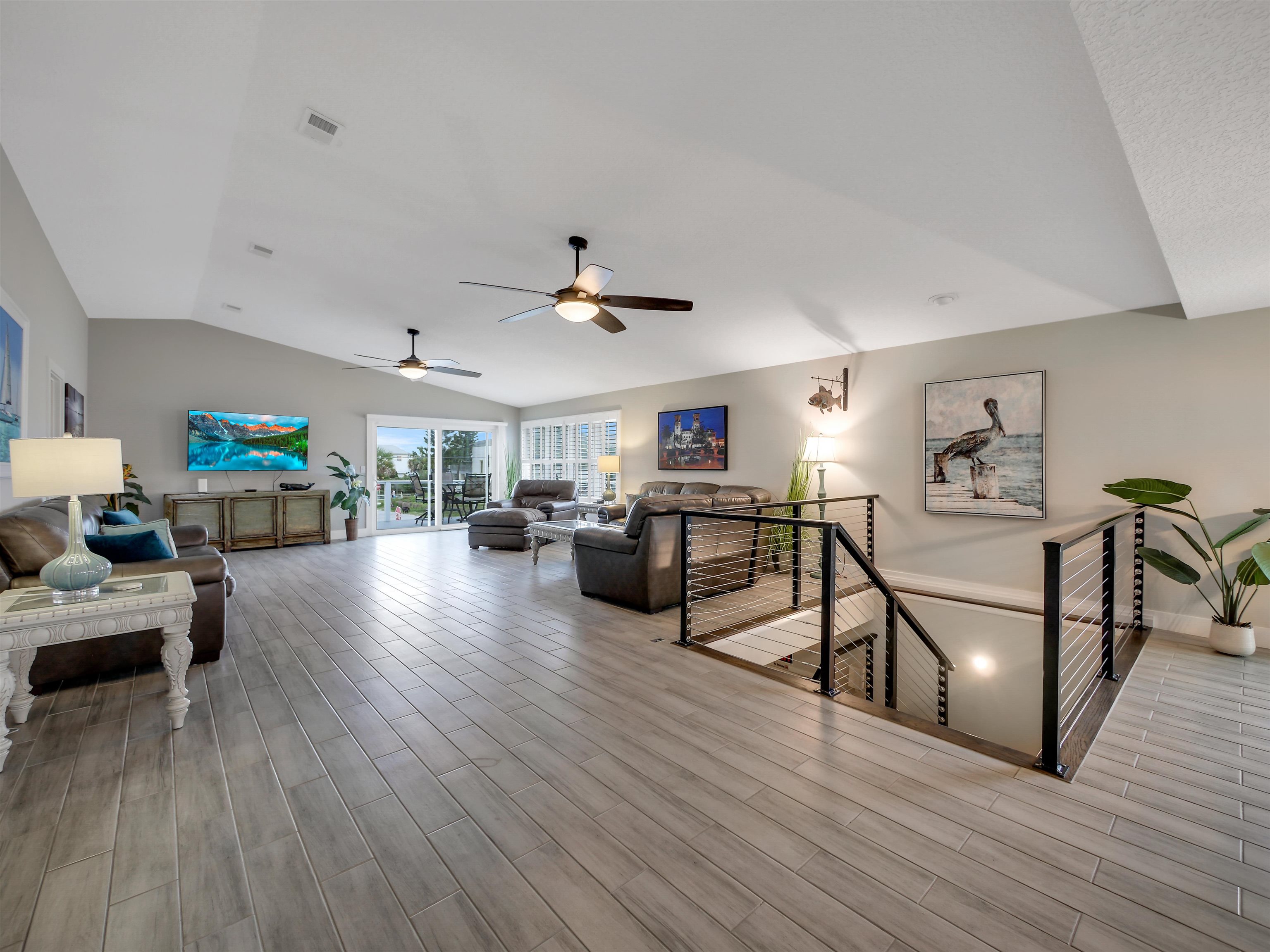 5499 Pelican Way