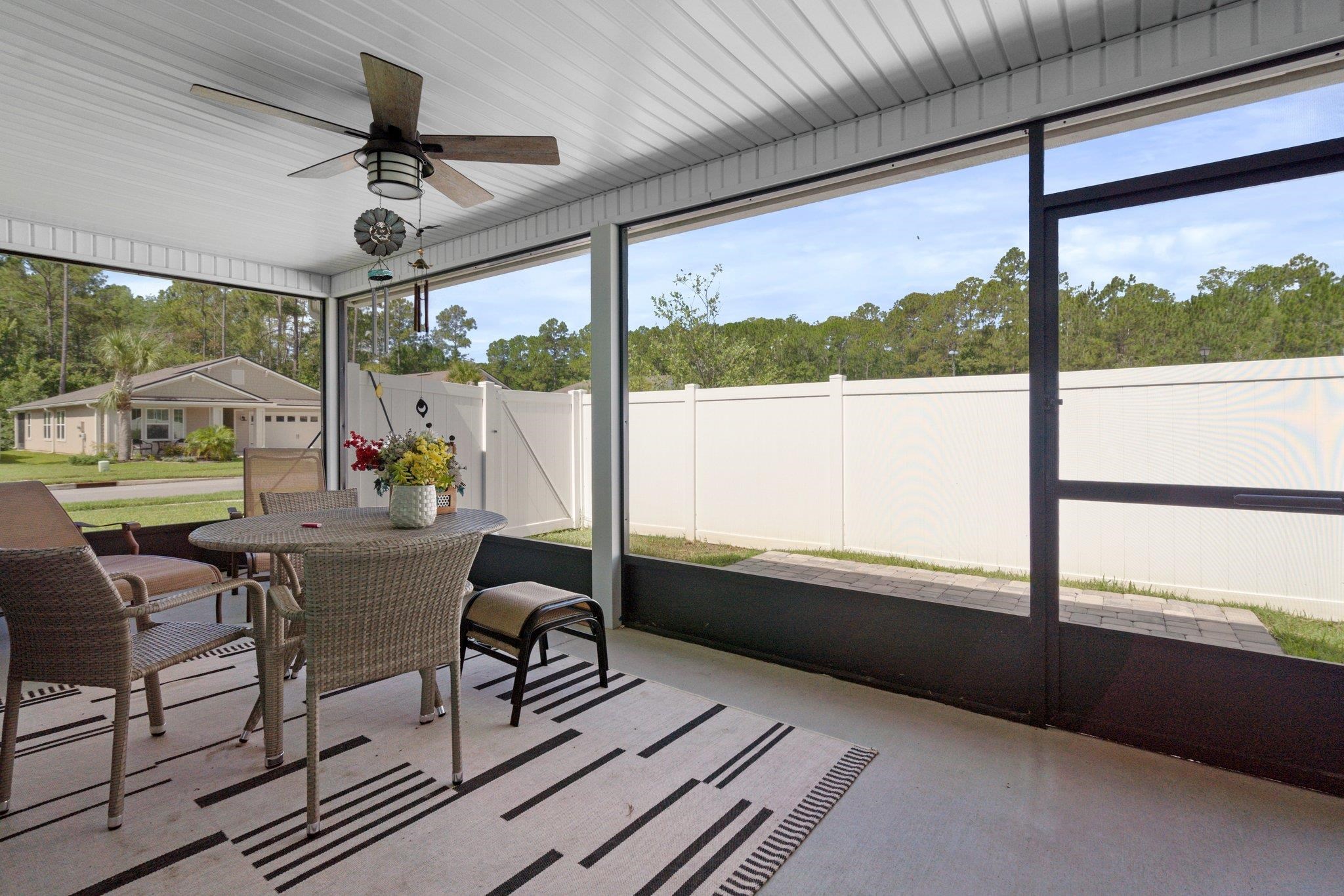 116 Egrets Landing Ln