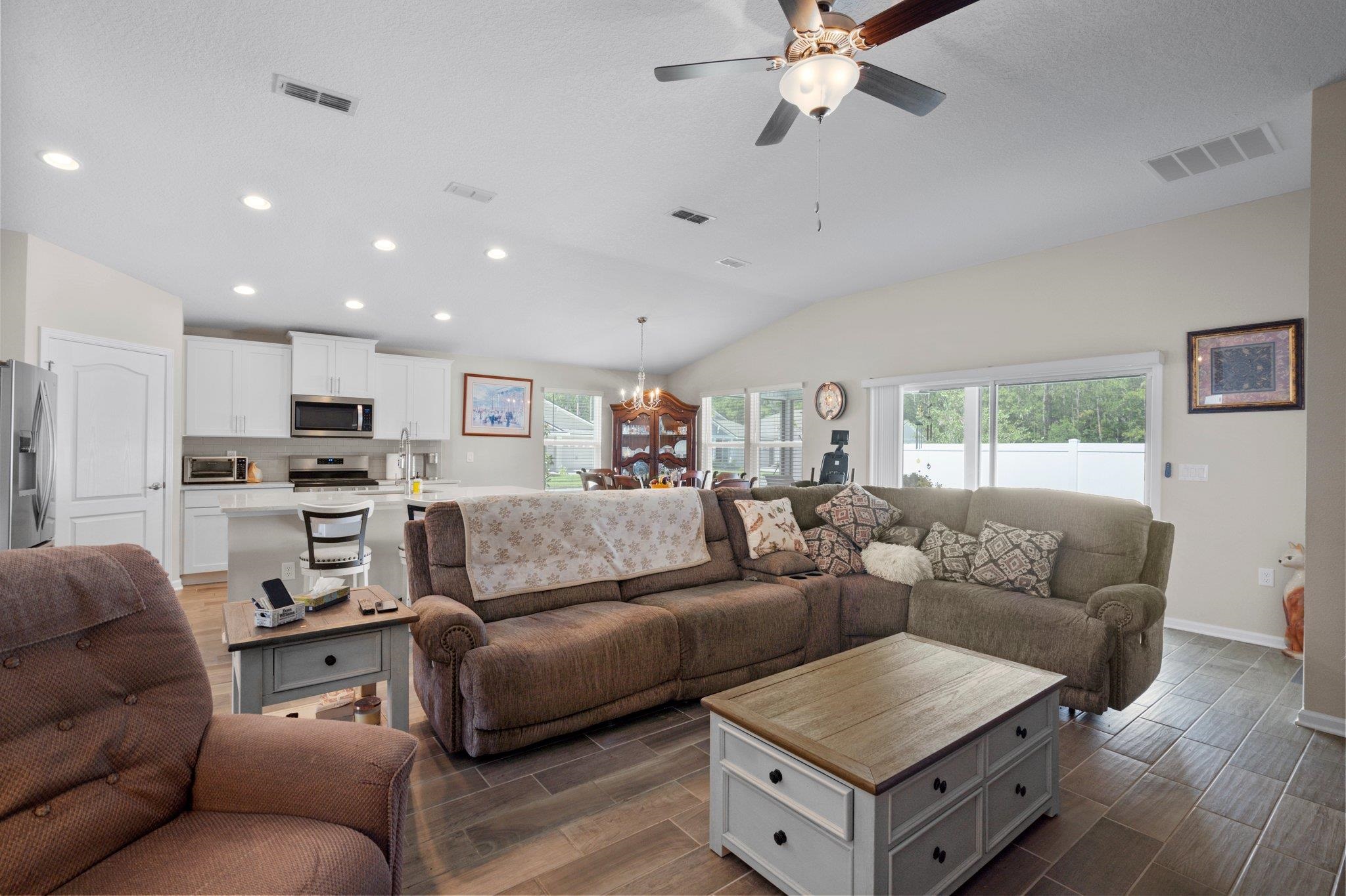 116 Egrets Landing Ln