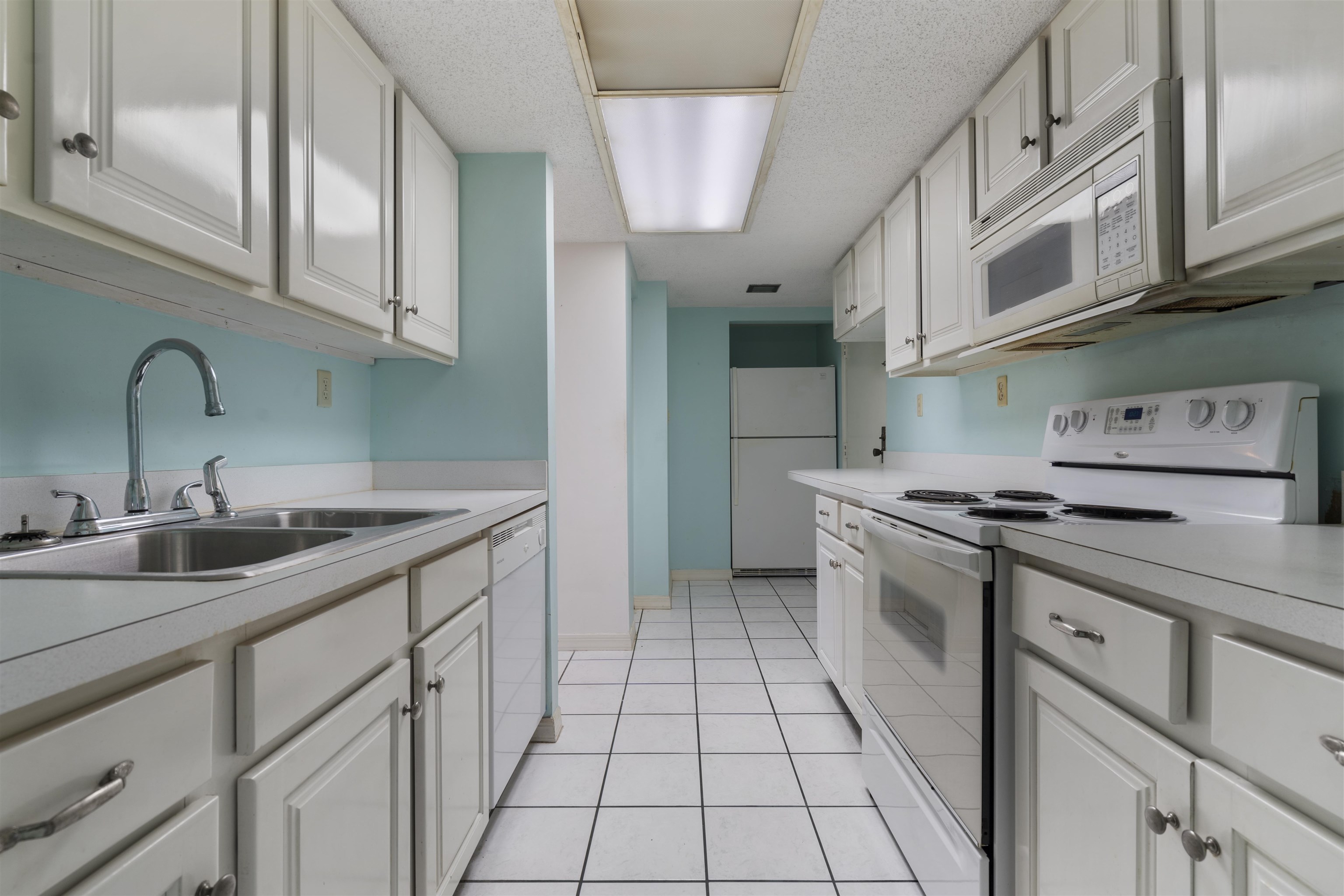 7870 A1A S Unit: 107