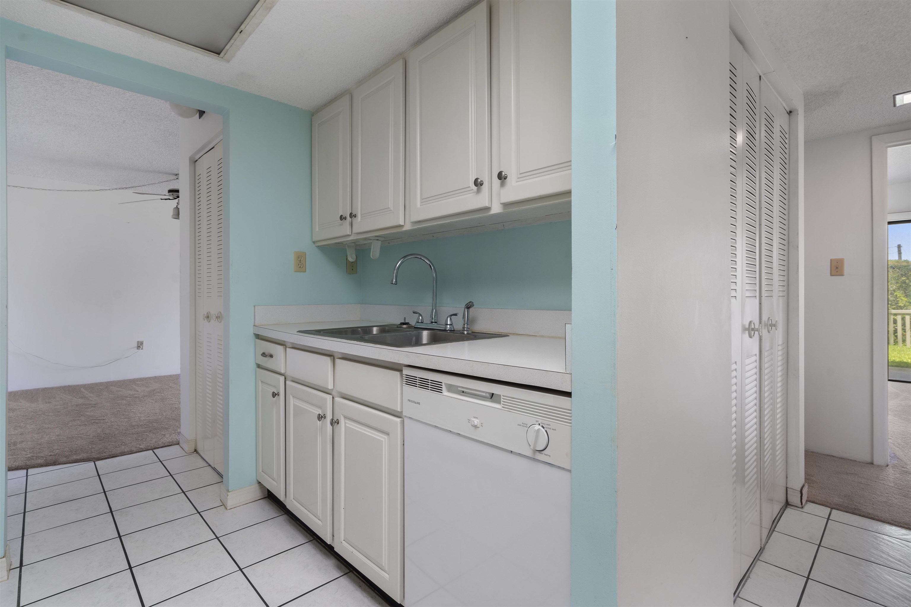 7870 A1A S Unit: 107