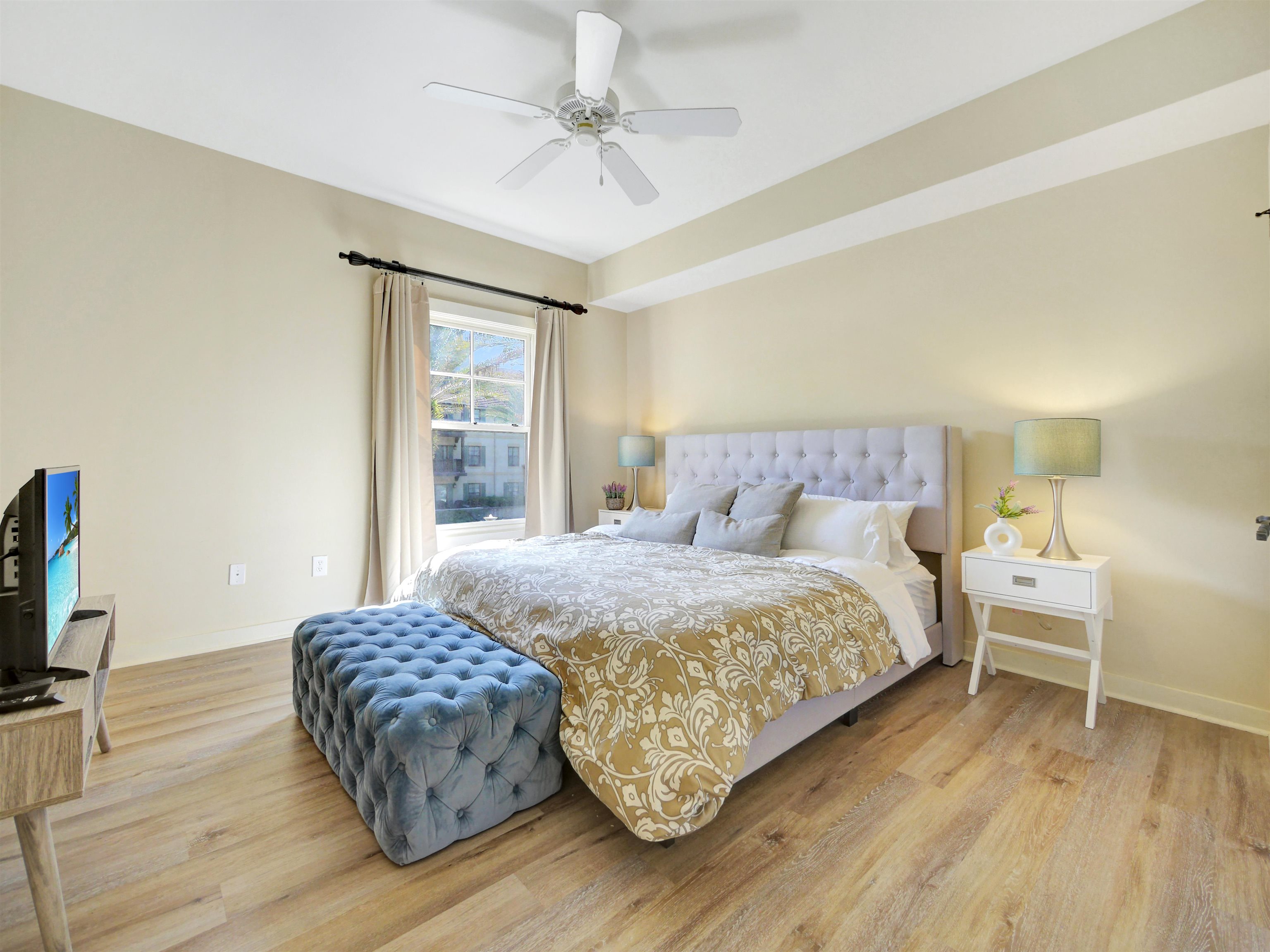 955 Registry Blvd Unit: 222