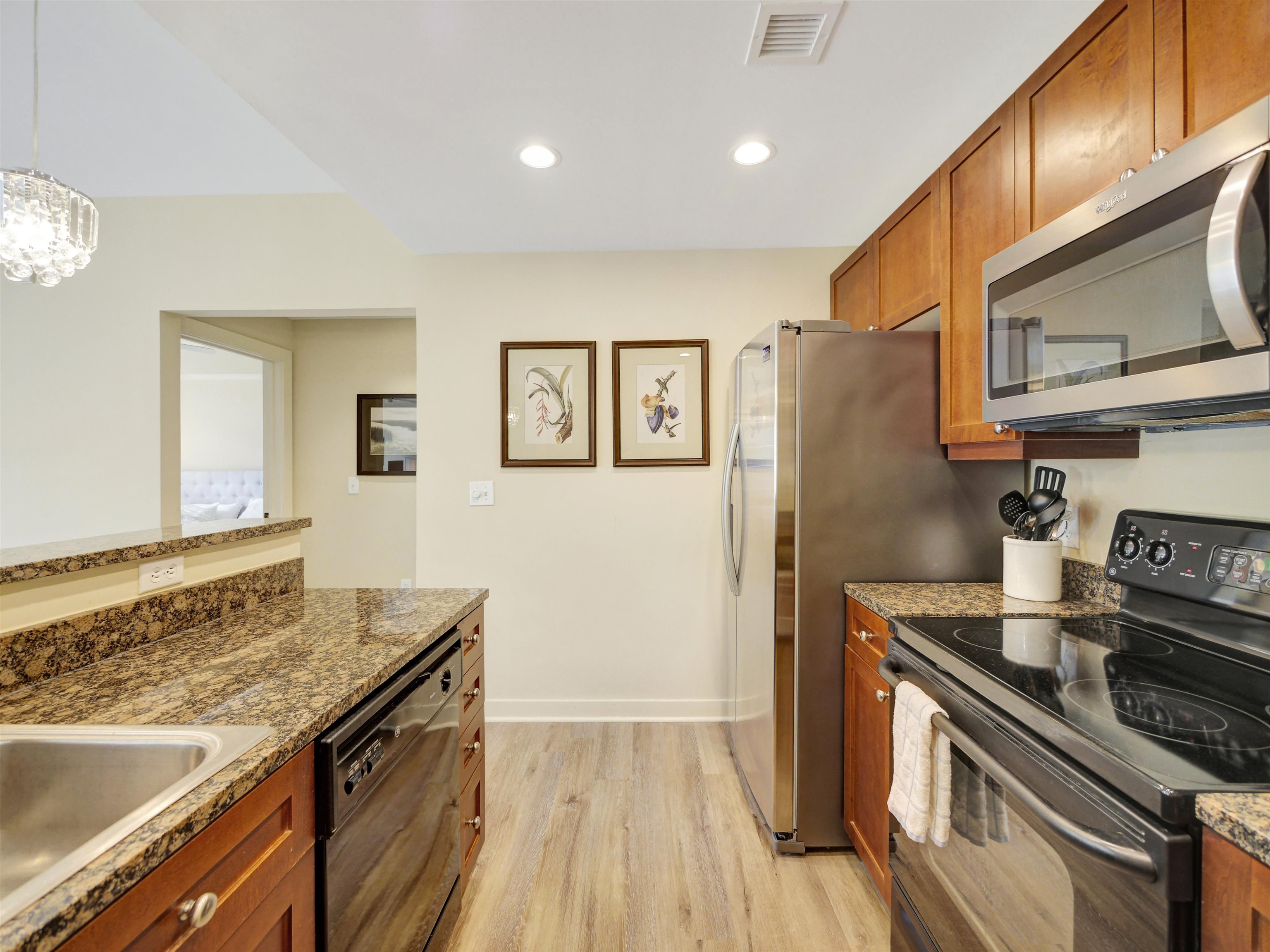 955 Registry Blvd Unit: 222