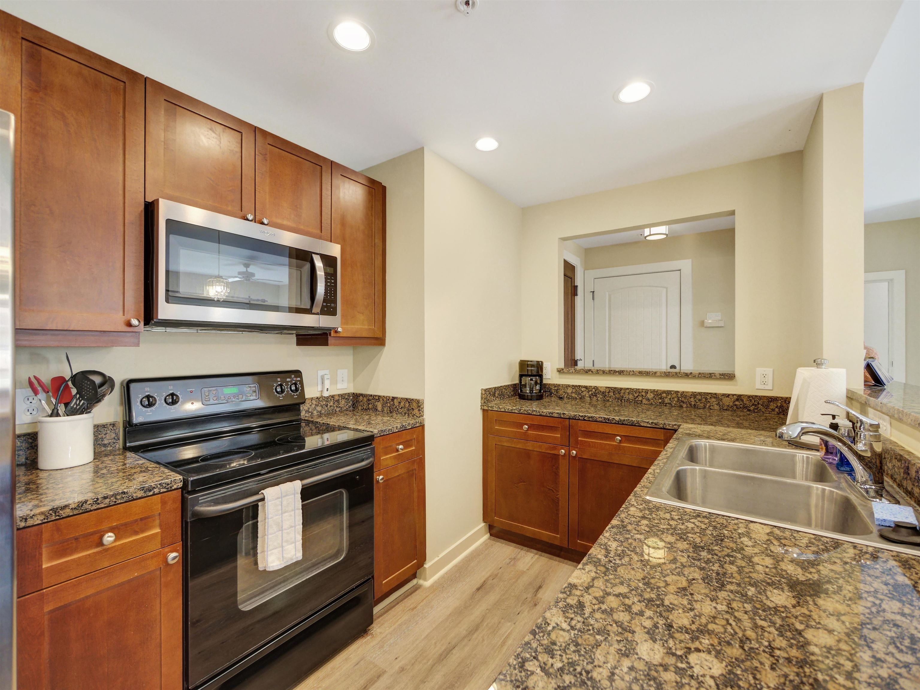 955 Registry Blvd Unit: 222
