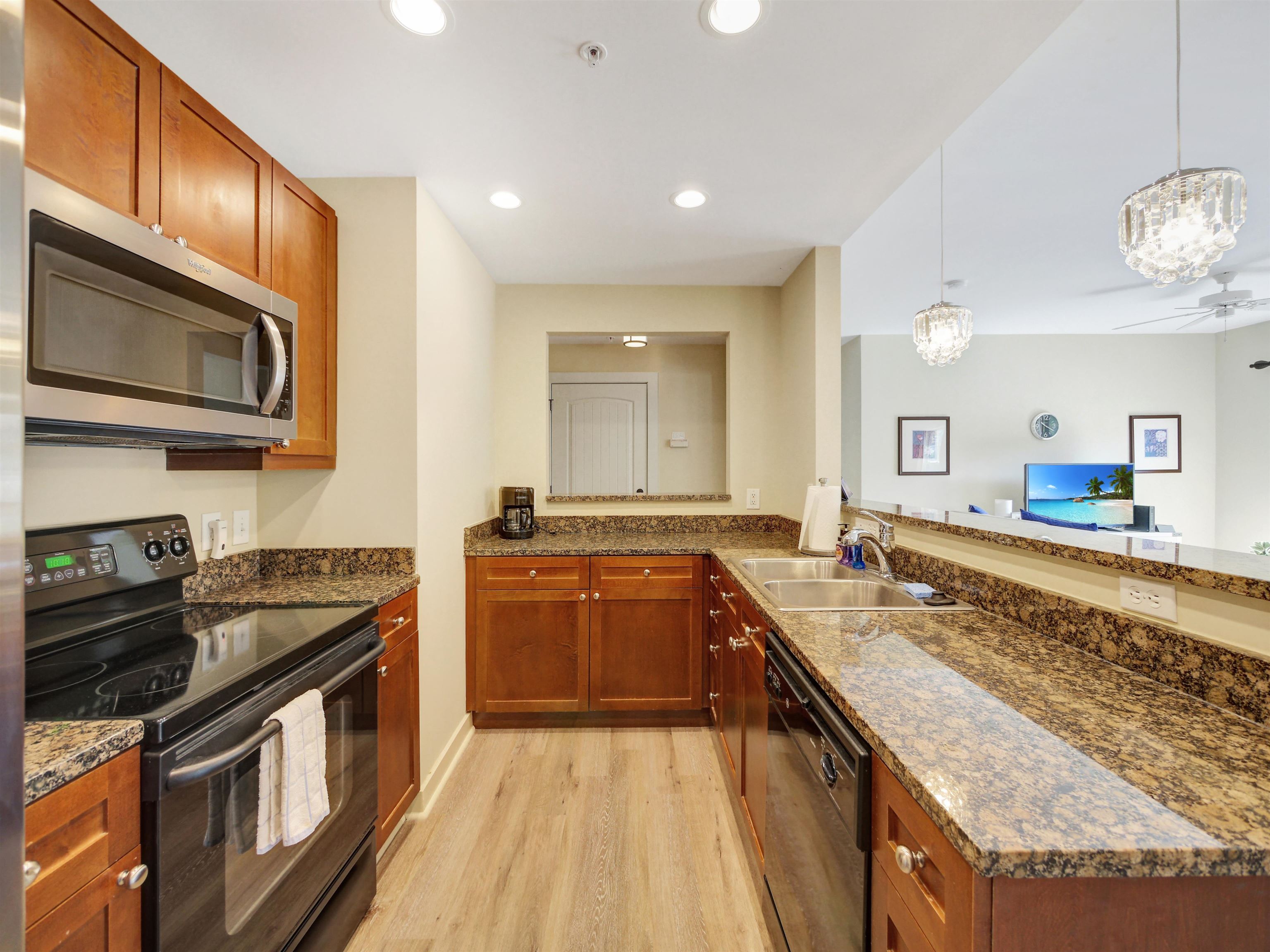 955 Registry Blvd Unit: 222