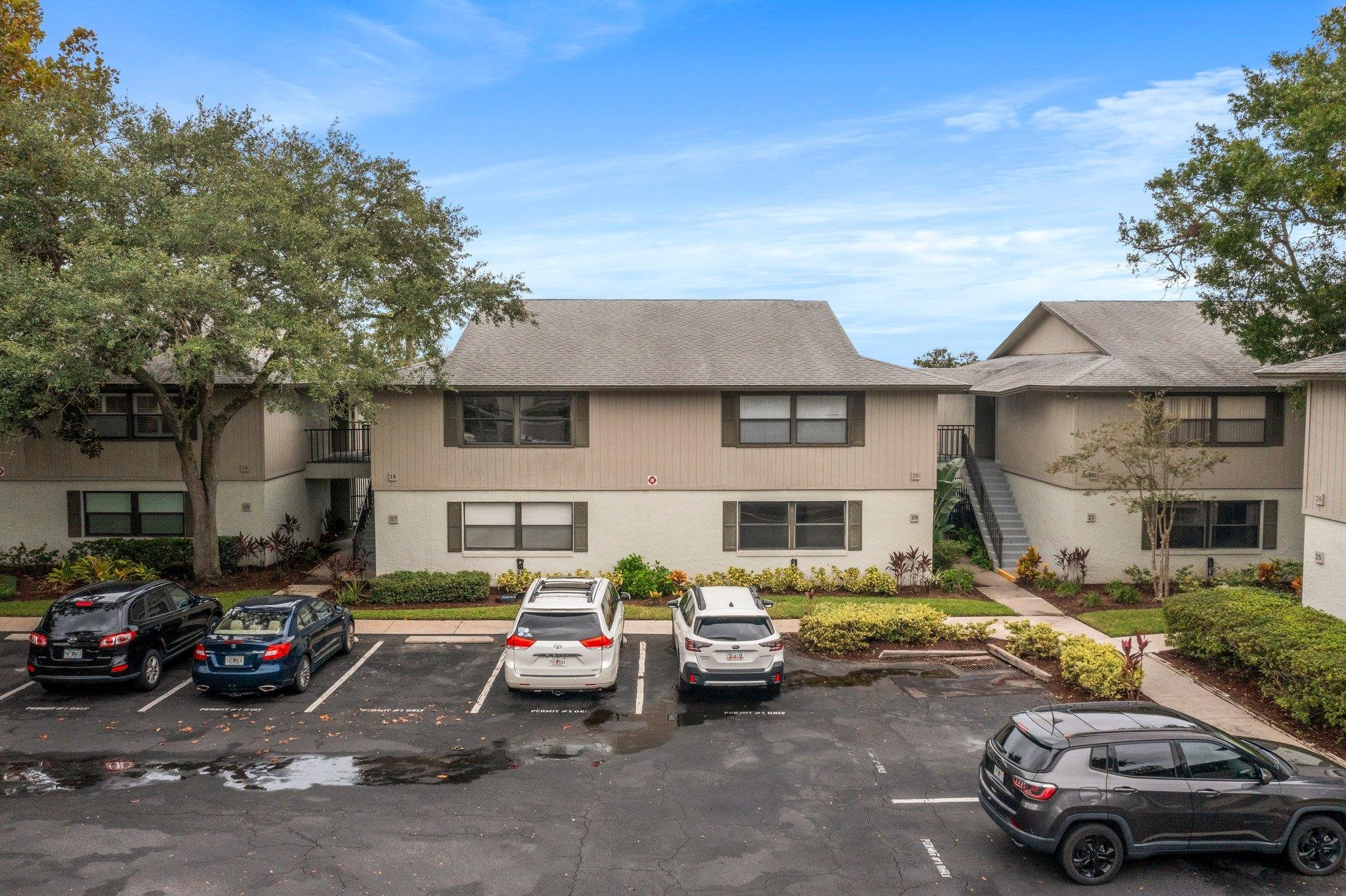19 Tarragona Ct