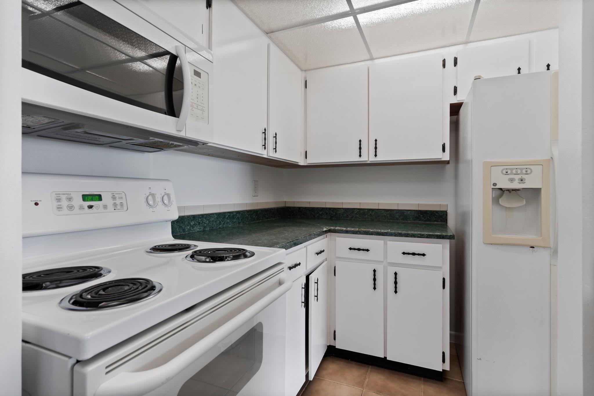 19 Tarragona Ct