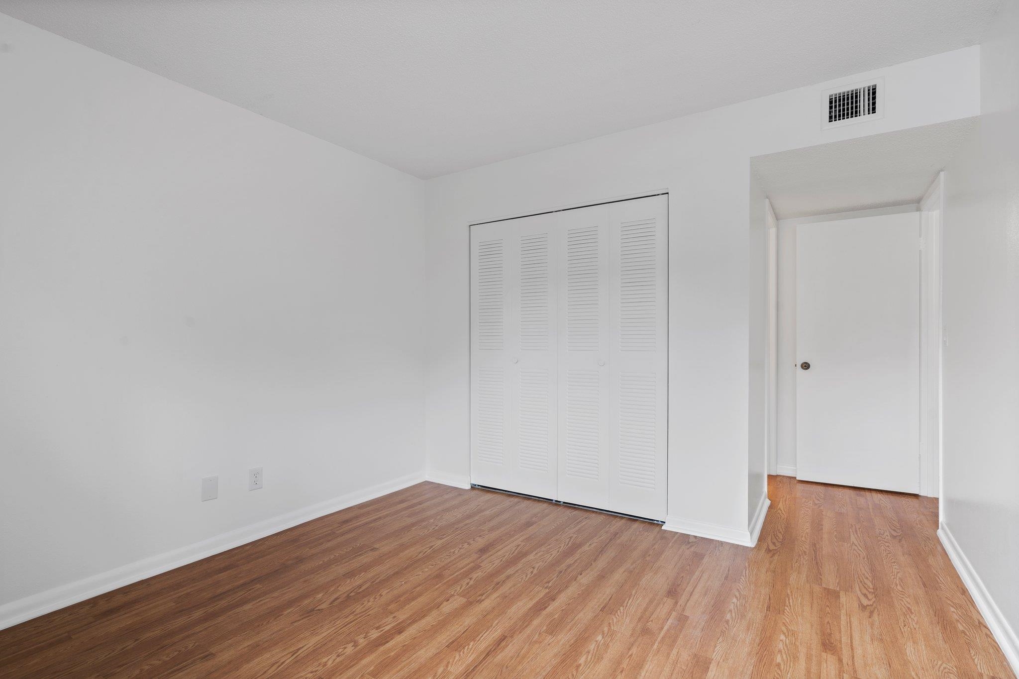 19 Tarragona Ct