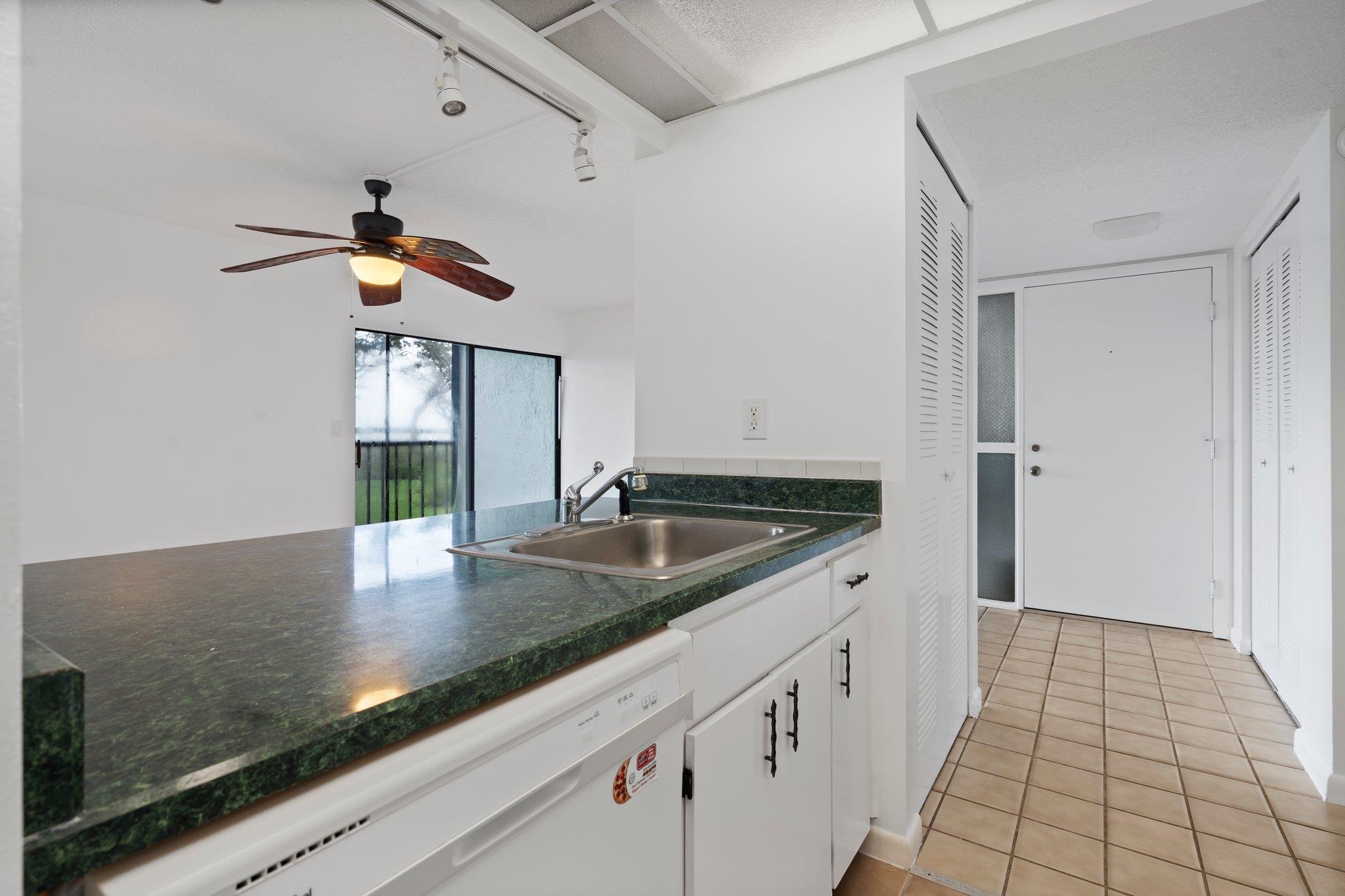 19 Tarragona Ct