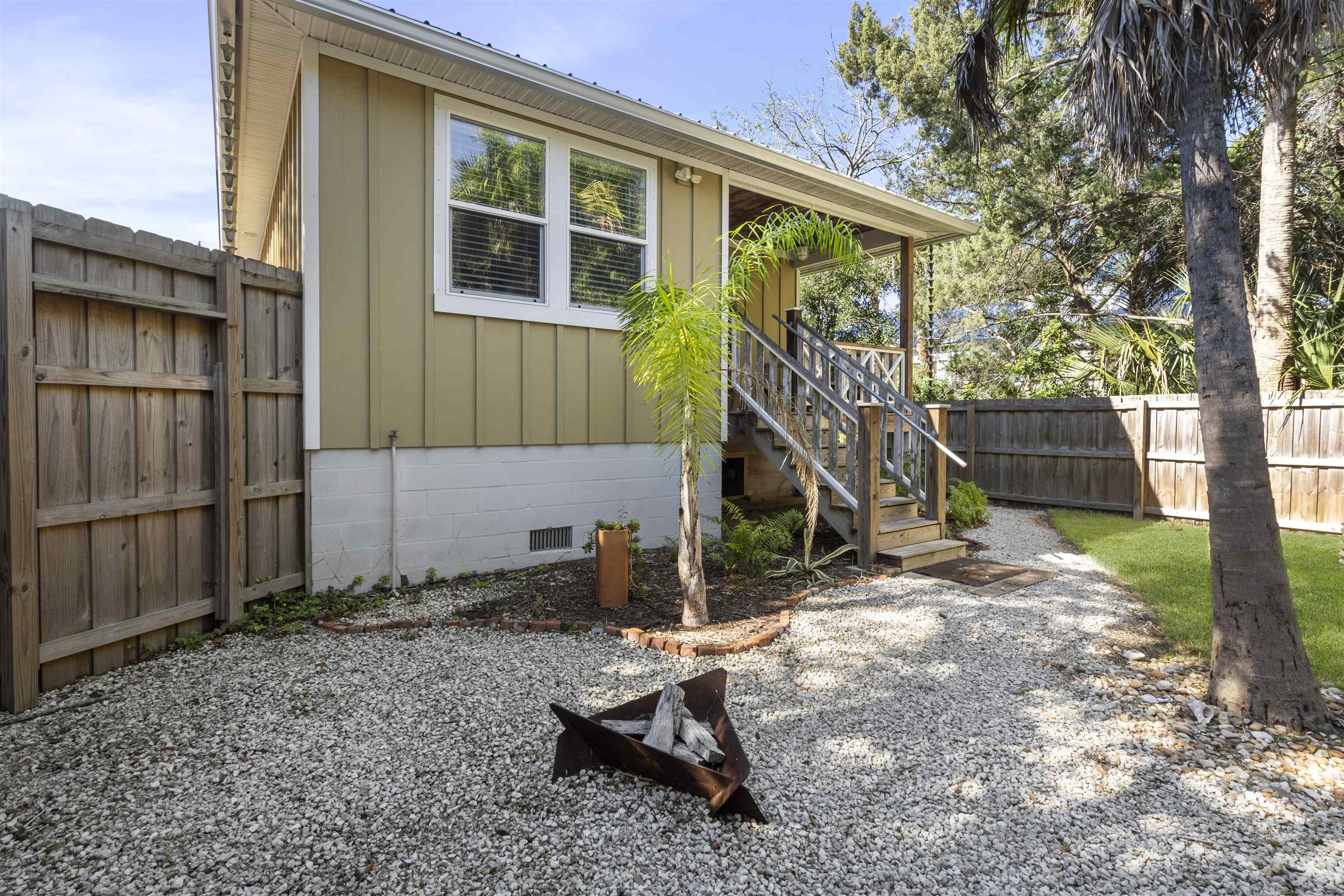 249 Riberia St