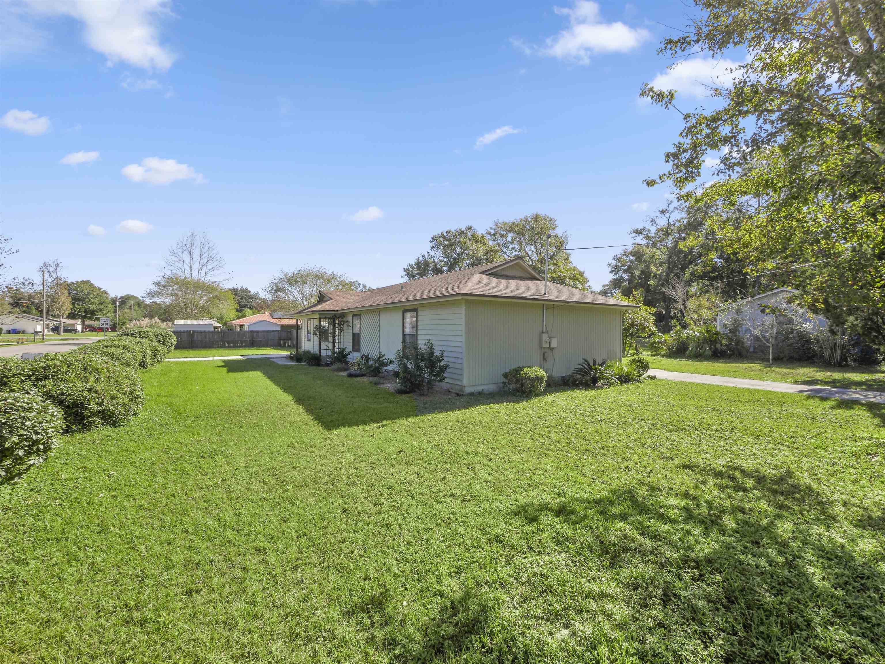 1211 Fort Peyton Dr