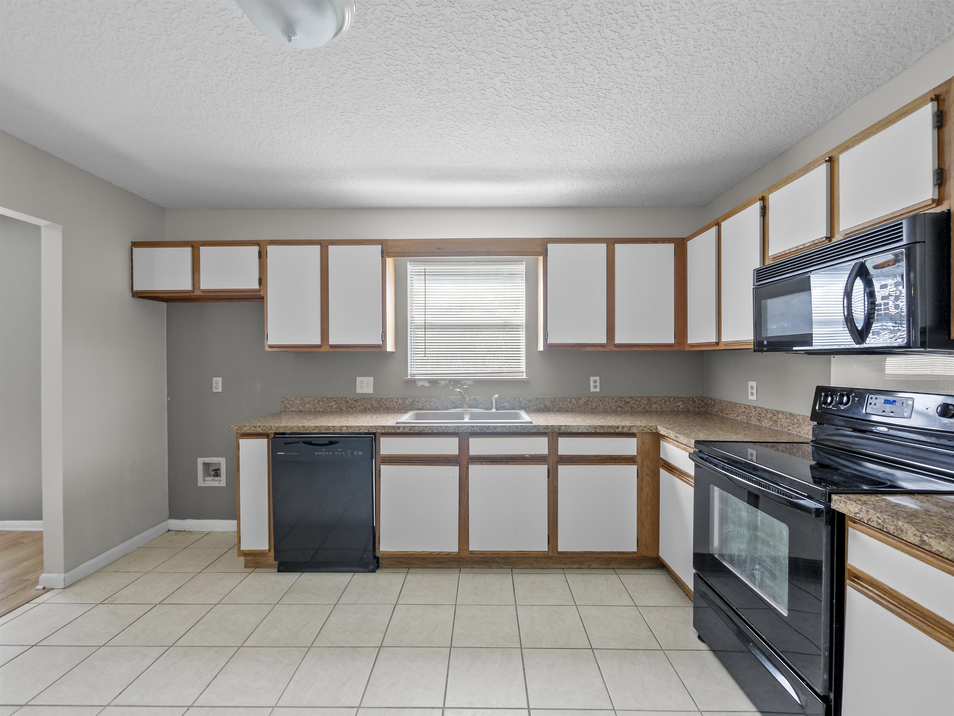 1211 Fort Peyton Dr