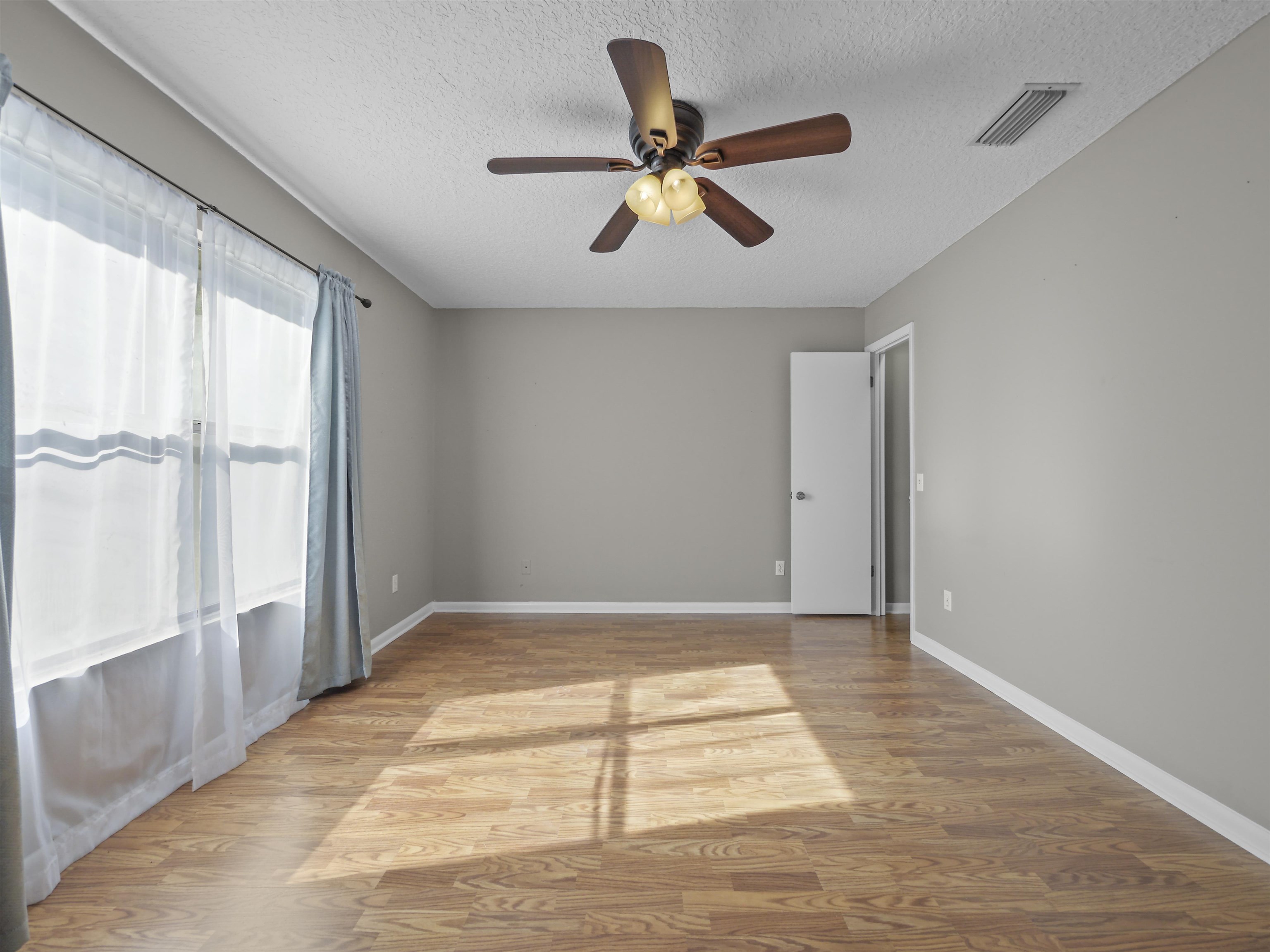 1211 Fort Peyton Dr