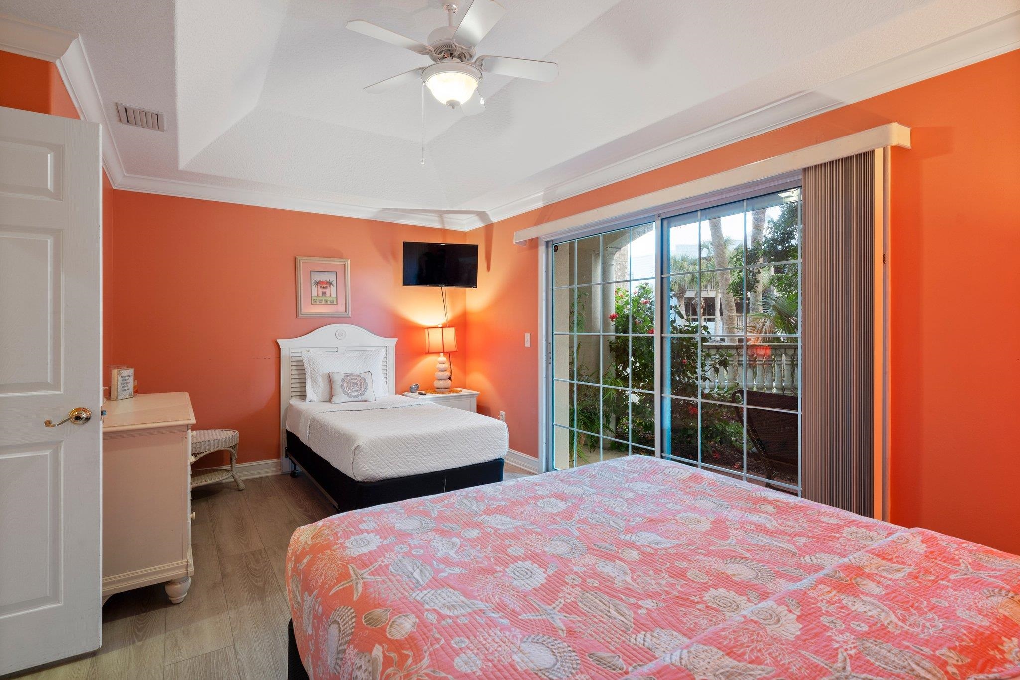 353 Royal Caribbean Ct