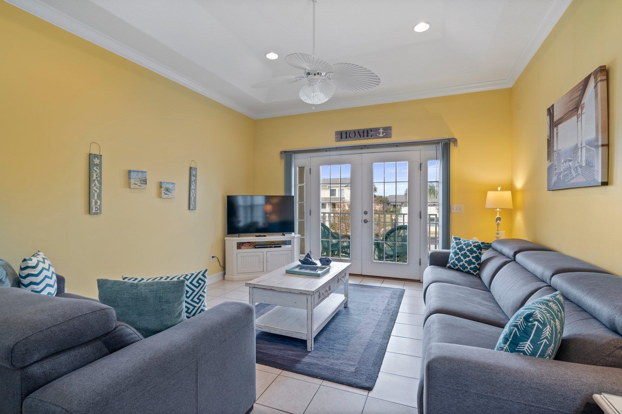 353 Royal Caribbean Ct