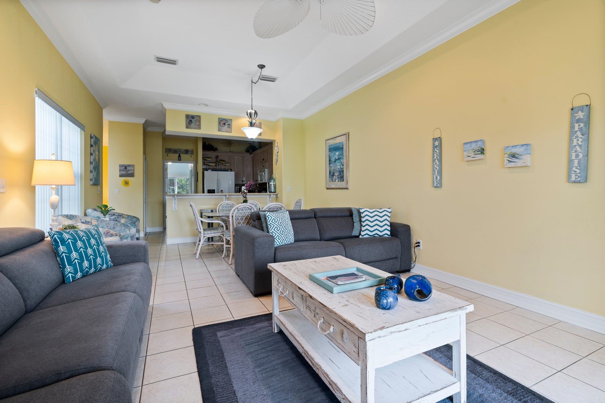 353 Royal Caribbean Ct