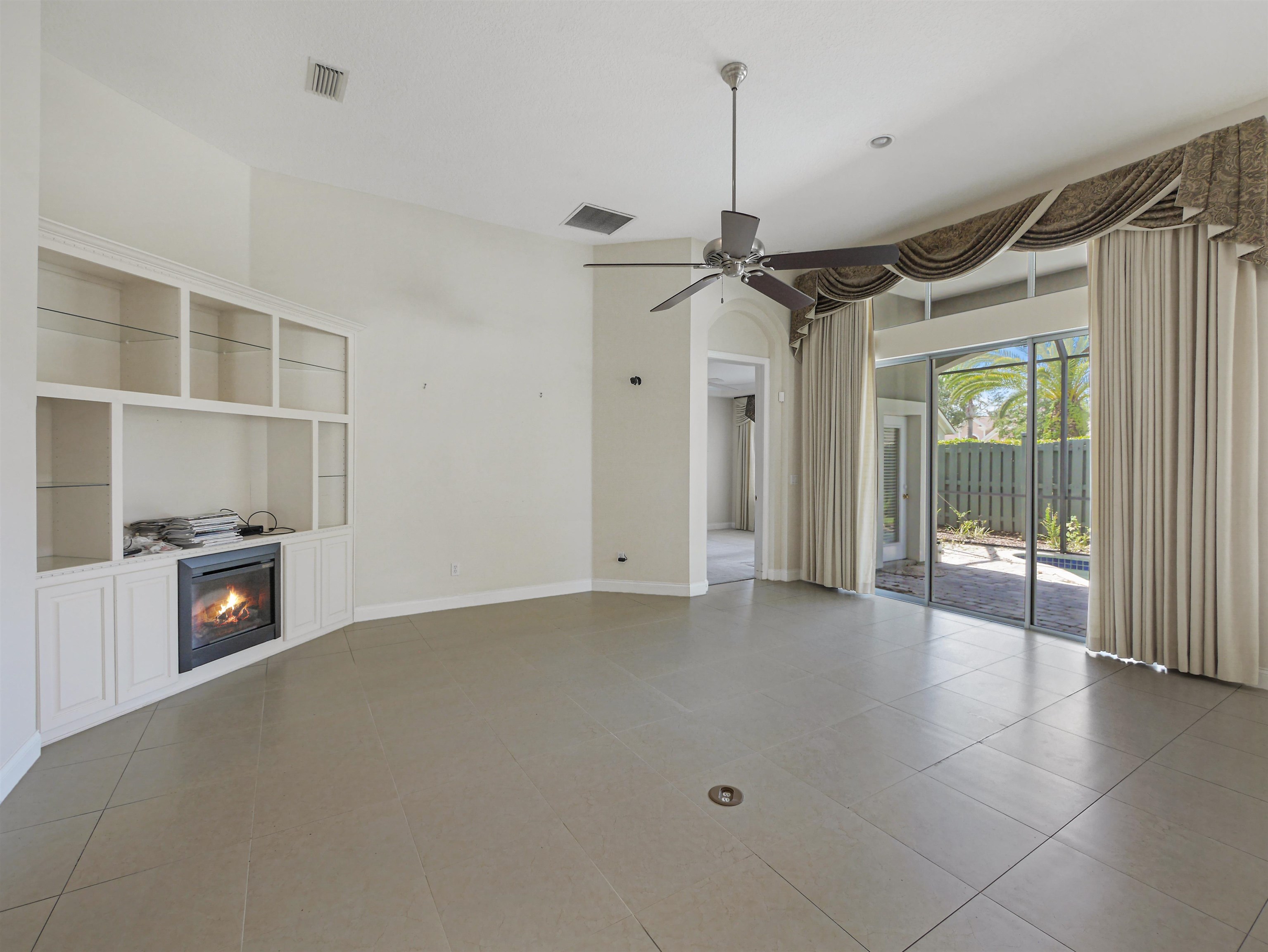 125 Saint Andrews Place Dr