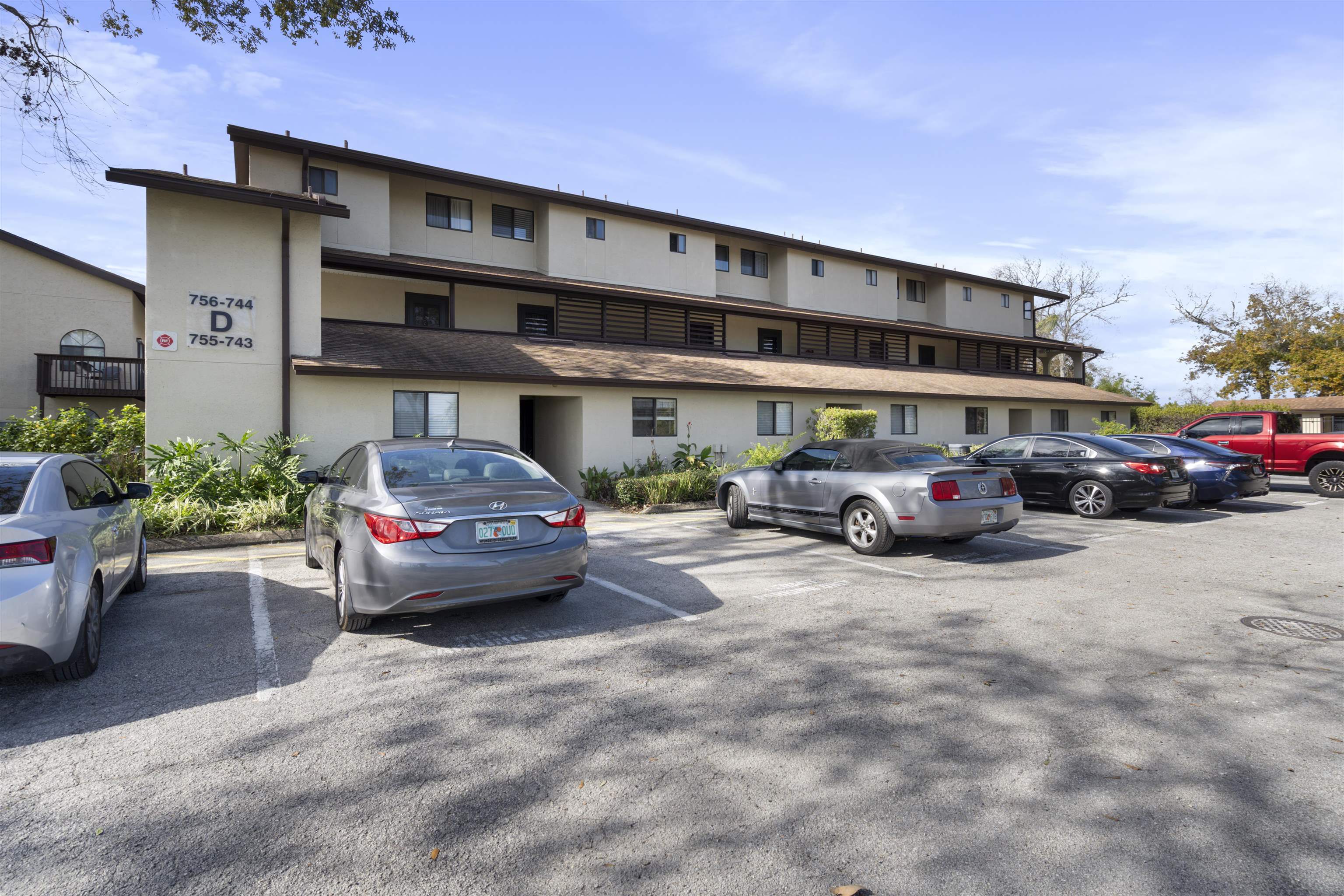 1255 Ponce Island Dr Unit: 755